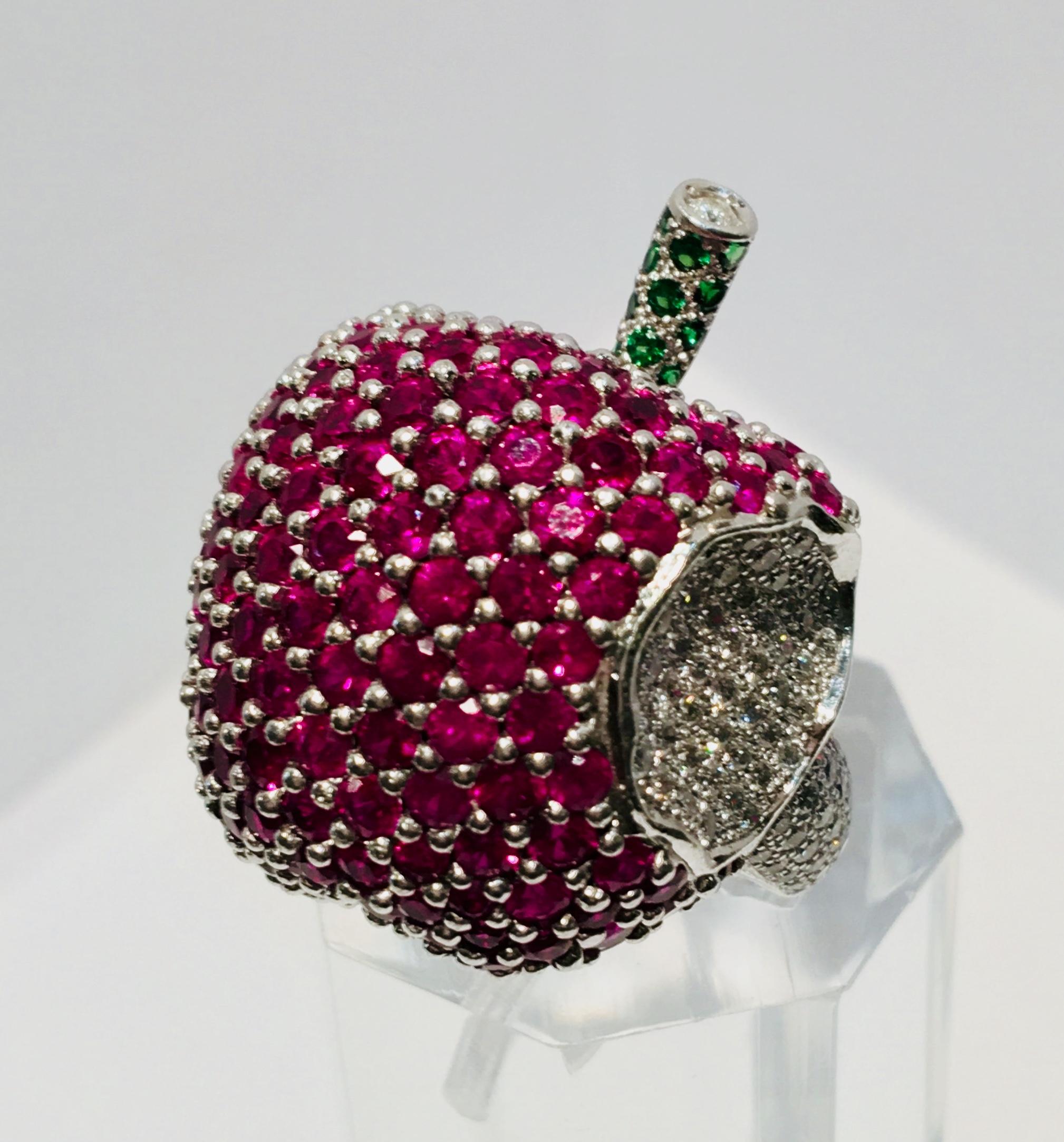 Unique Apple Motif Ruby, Diamond and Emerald 18 Karat White  Gold Cocktail Ring 6