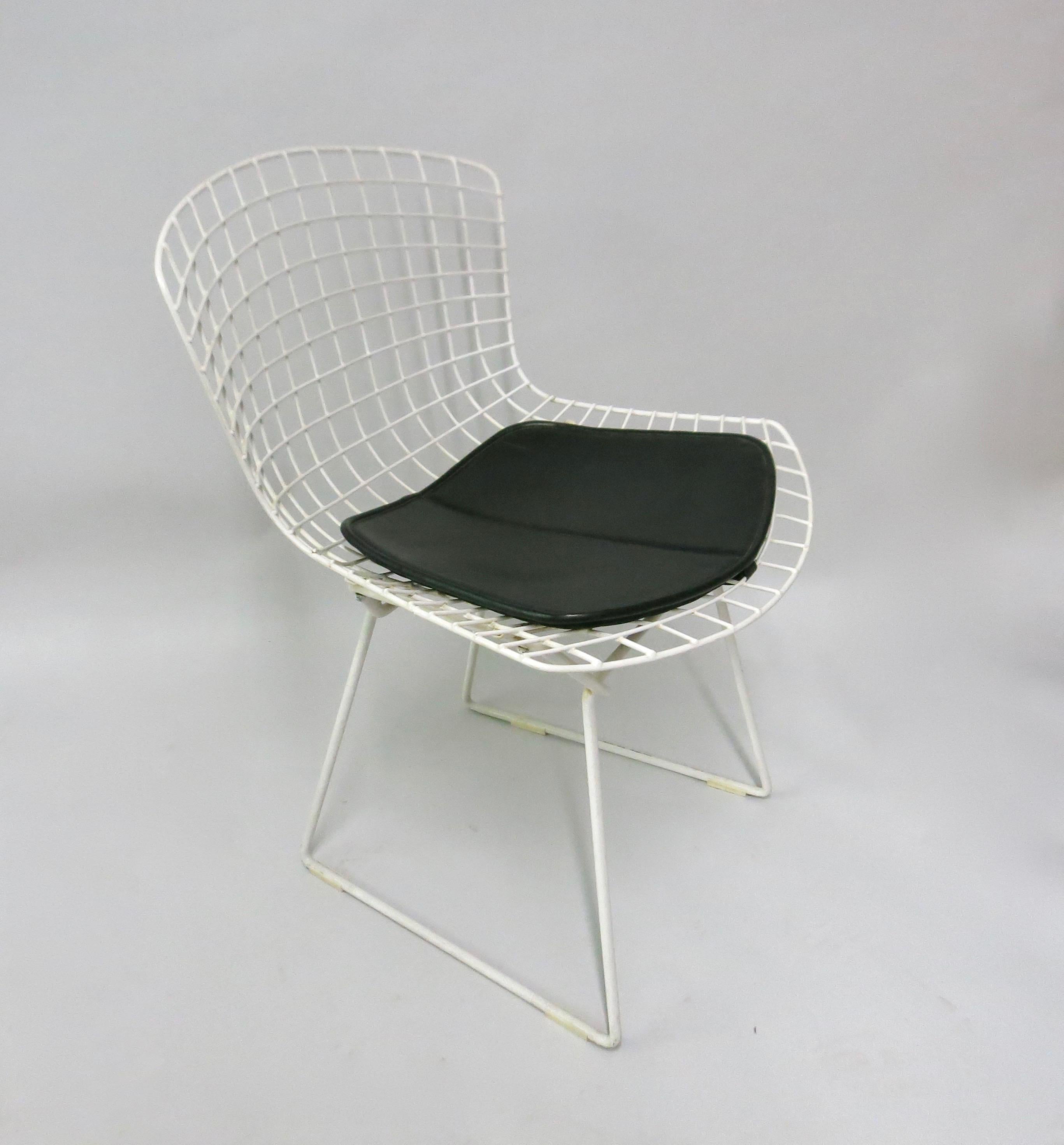 5 Chairs by Harry Bertoia for Knoll, circa 1975 6