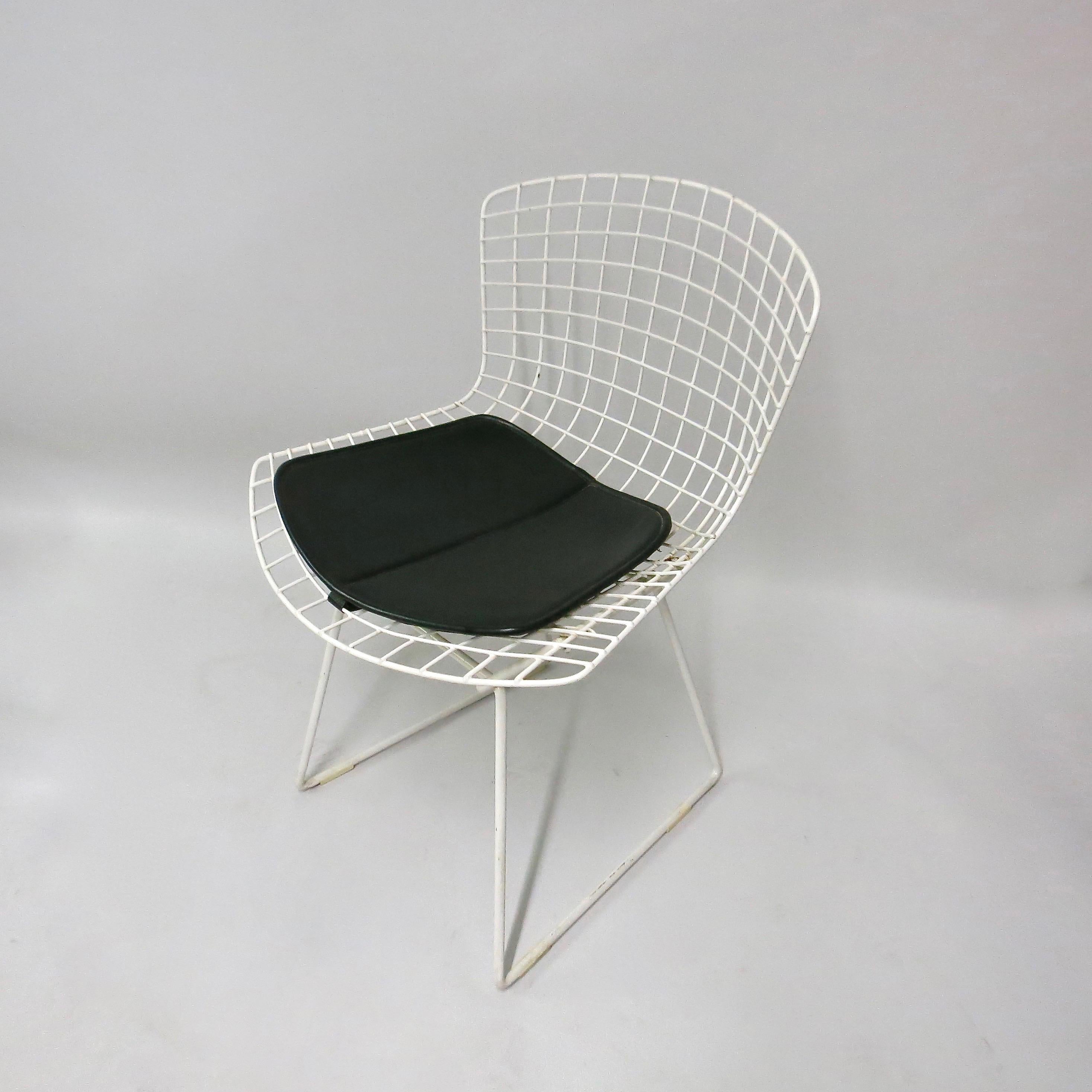 5 Chairs by Harry Bertoia for Knoll, circa 1975 1