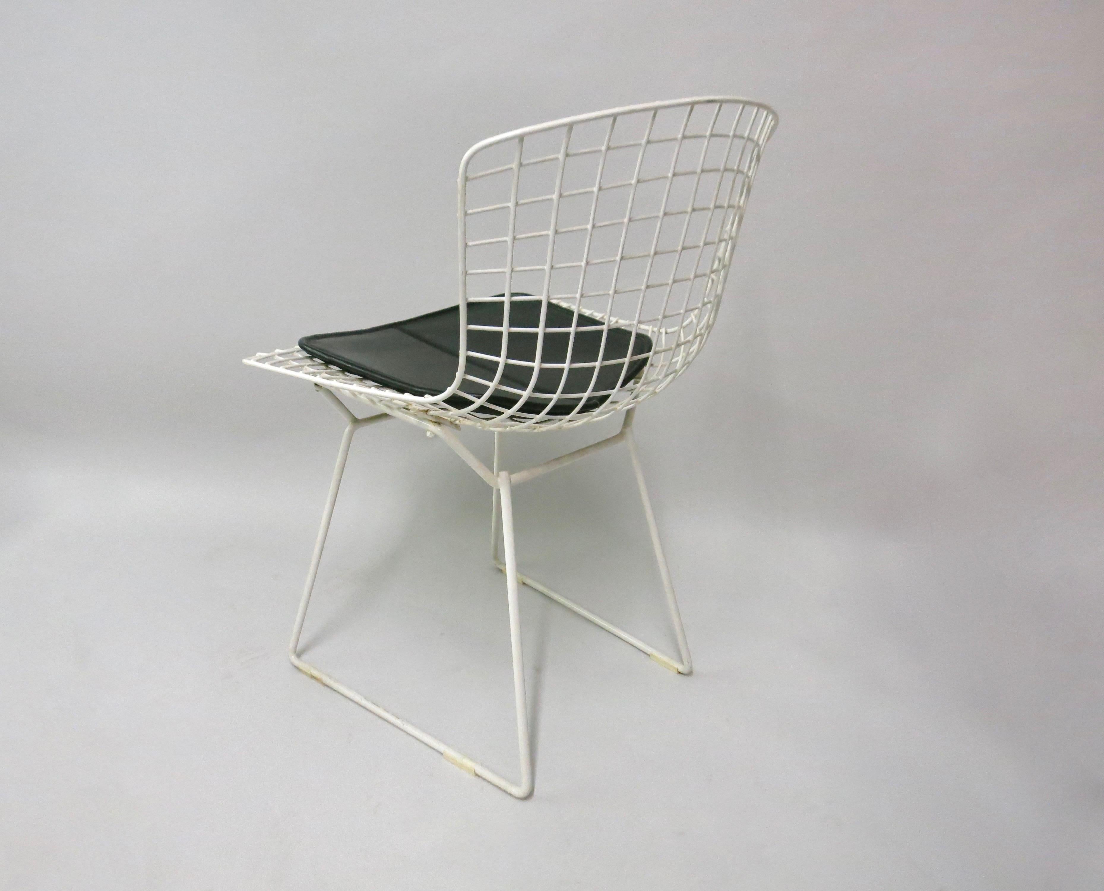 5 Chairs by Harry Bertoia for Knoll, circa 1975 3