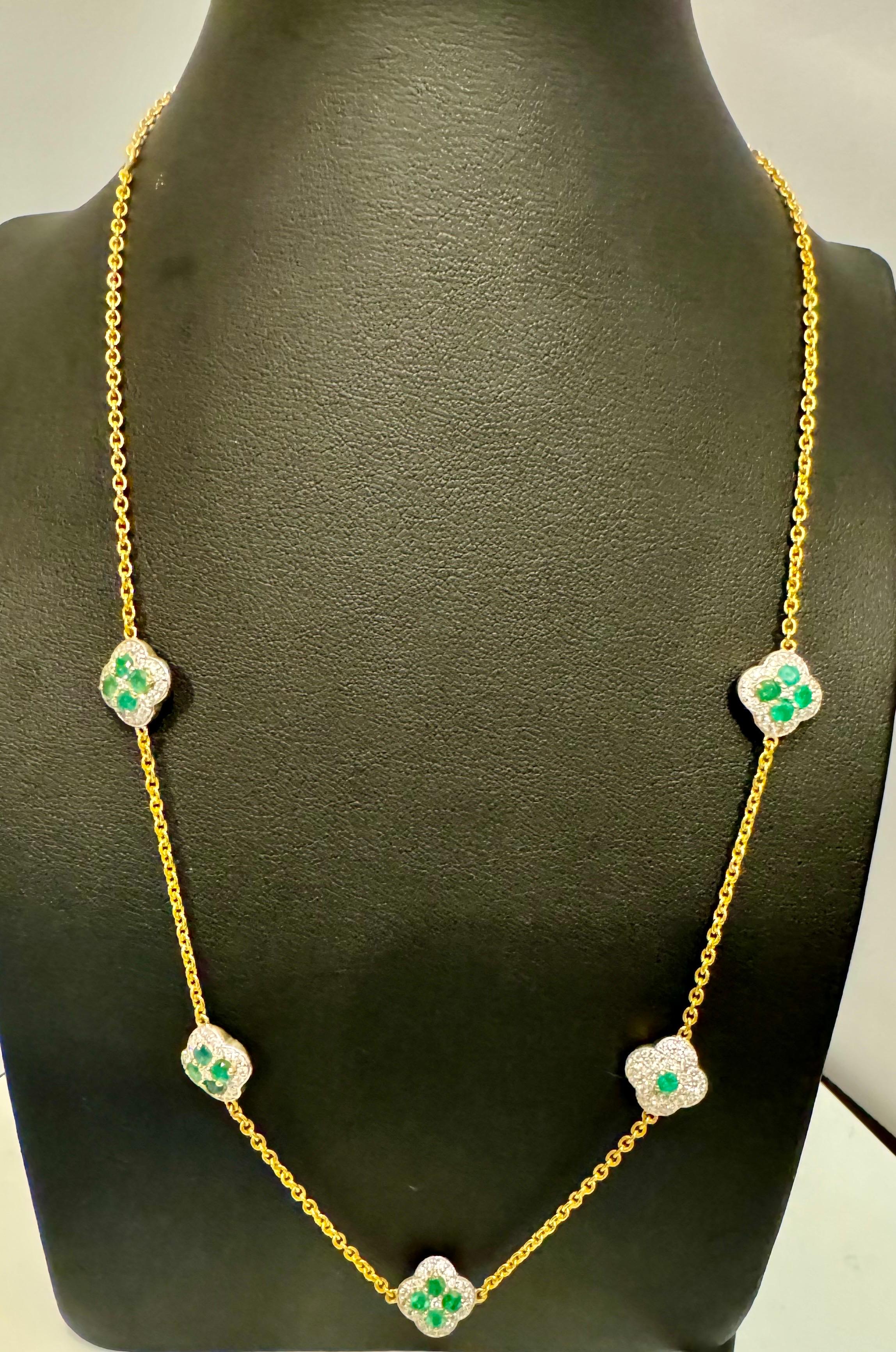 Women's 5 Clover Natural Emerald Cluster & Diamond Station Chain Necklace, 14 KYG, 17 Gm For Sale