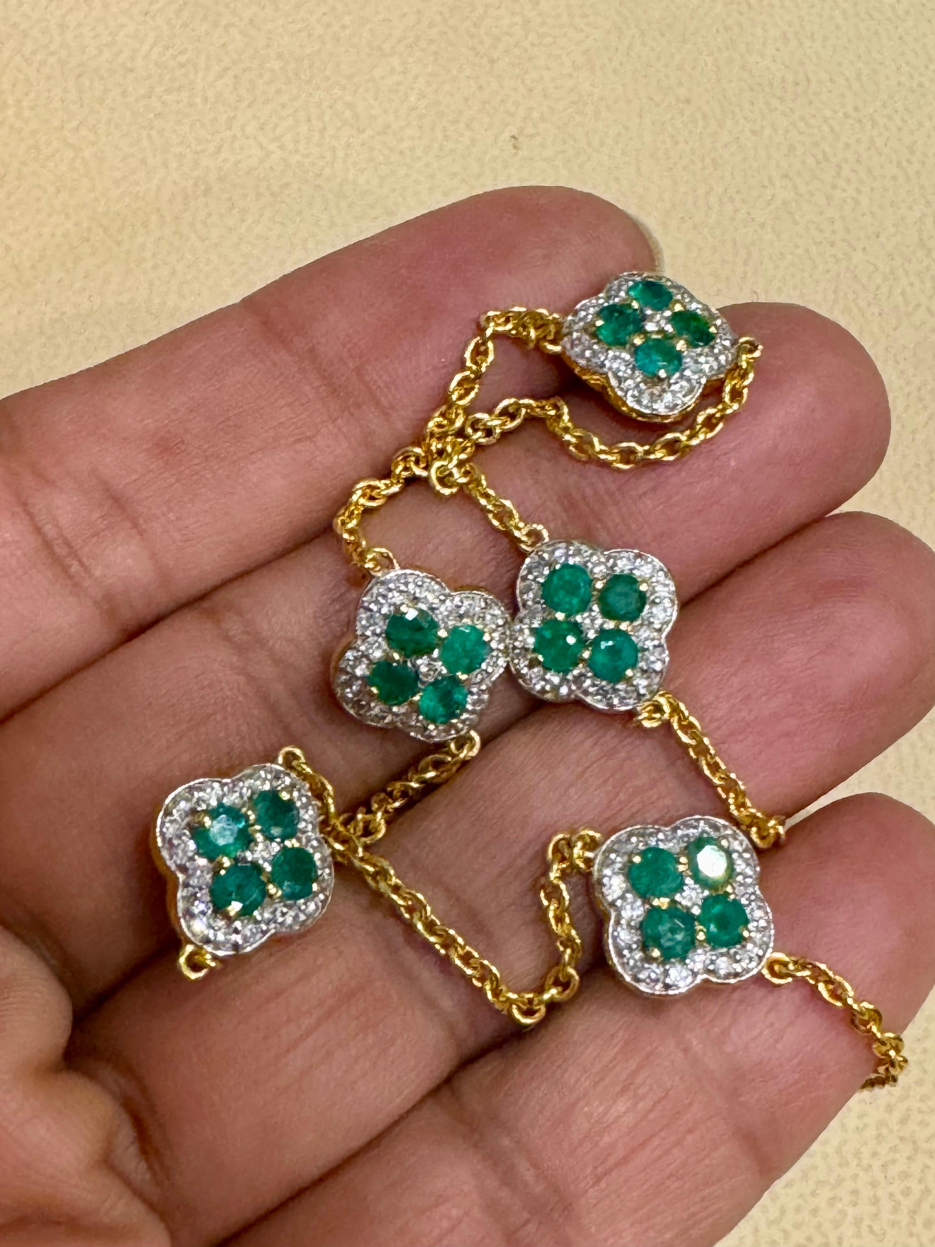 5 Clover Natural Emerald Cluster & Diamond Station Chain Necklace, 14 KYG, 17 Gm For Sale 2