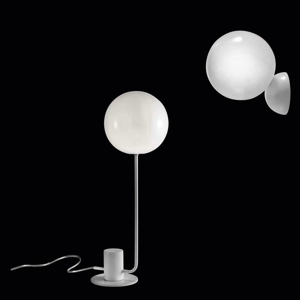Contemporary Italian Modern Minimalist White Lacquer & Glass Balloon Table Lamp In New Condition In New York, NY