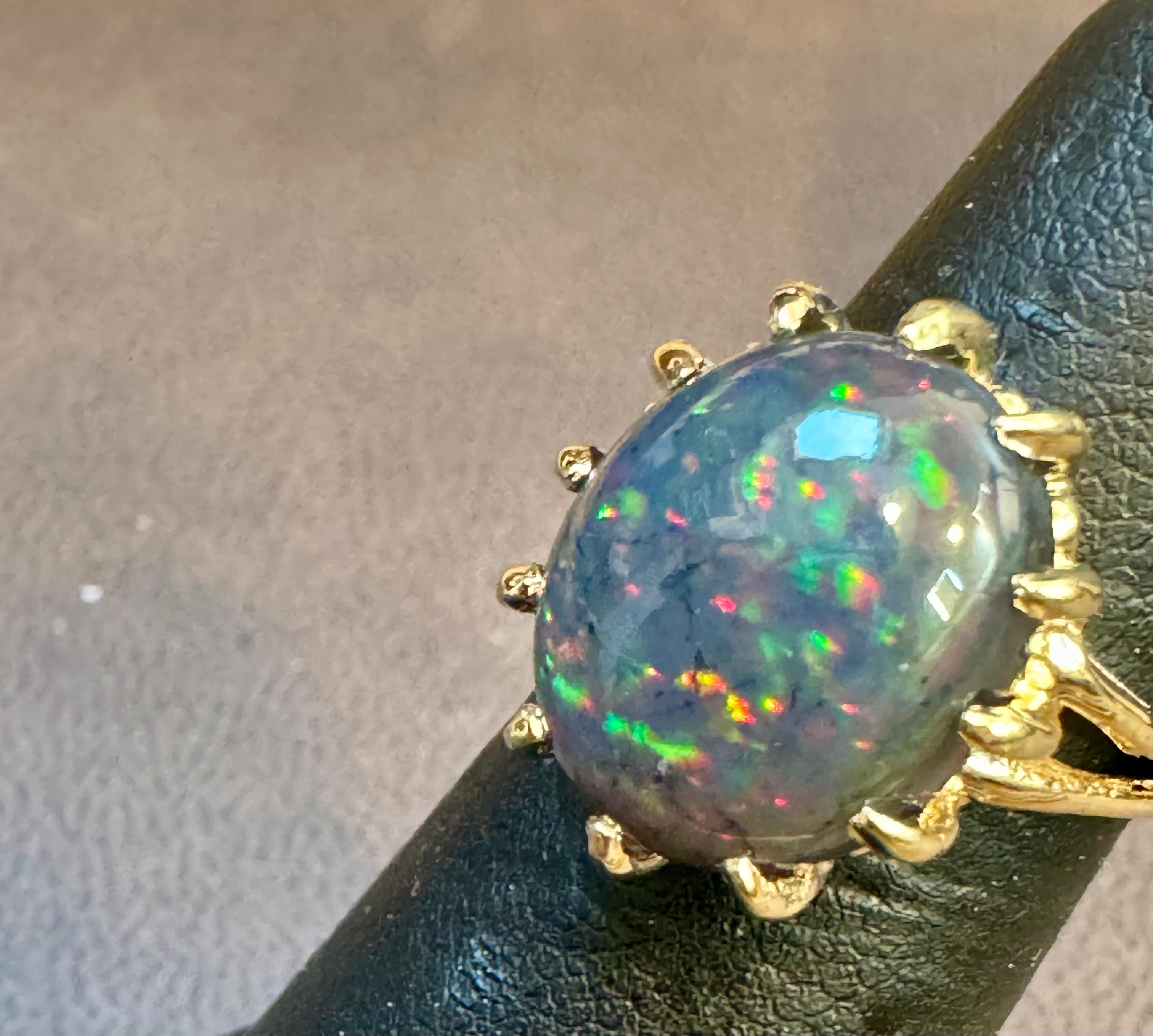 5 Ct Oval Shape Black Australian Opal Cocktail Ring 14 Kt Yellow Gold , Unisex For Sale 5