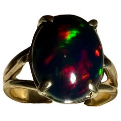 5 Ct Oval Shape Black Australian Opal Cocktail Ring 14 Kt Yellow Gold , Unisex