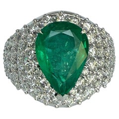 5 CT Significant Emerald Solitaire (Pear Shape) and brilliant cut diamond ring