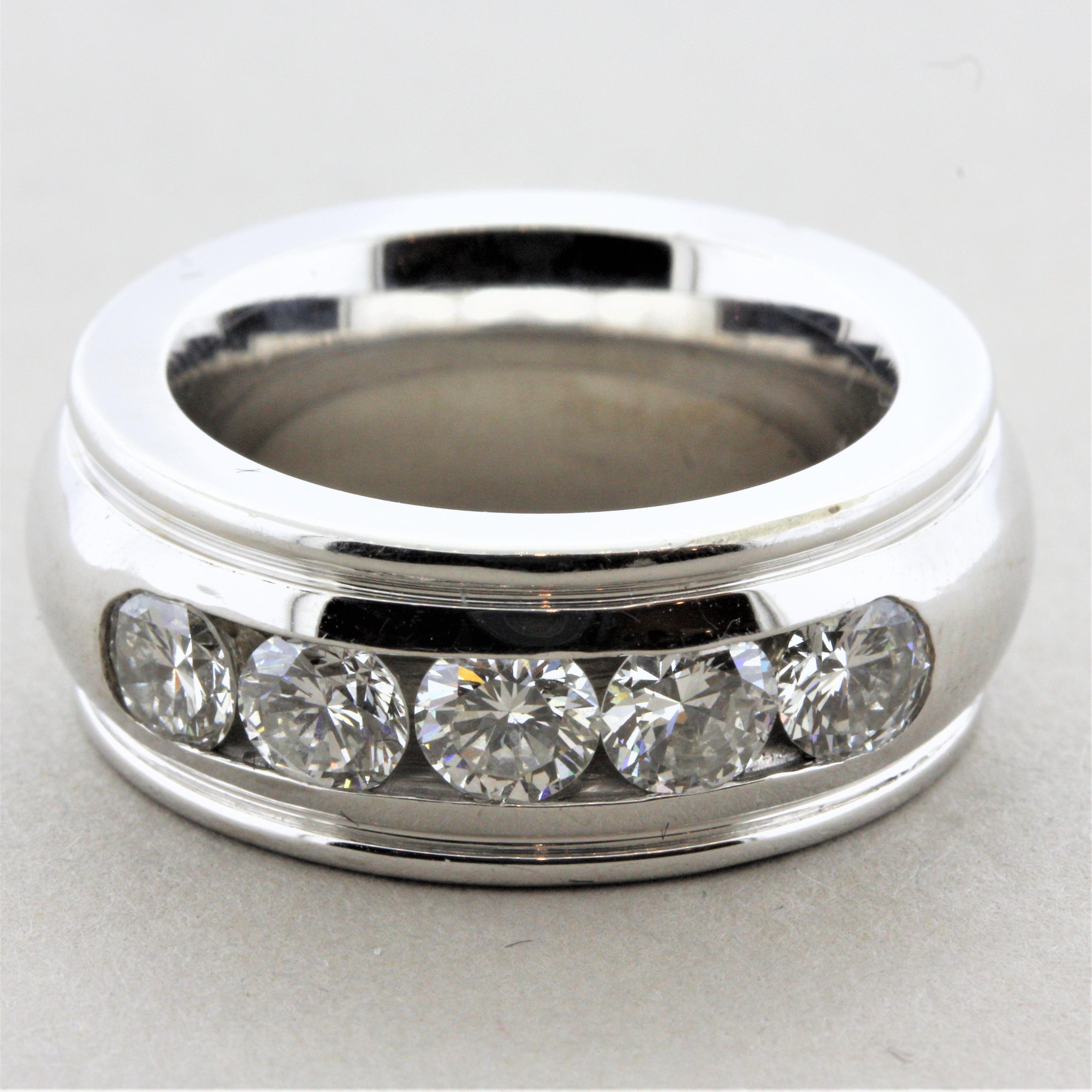 A large band ring featuring 5 round brilliant-cut diamonds which are channel-set and weigh 1.60 carts. Made in 14k white gold with a comfort fit design making it comfortable to wear.

Ring Size 6vvvv