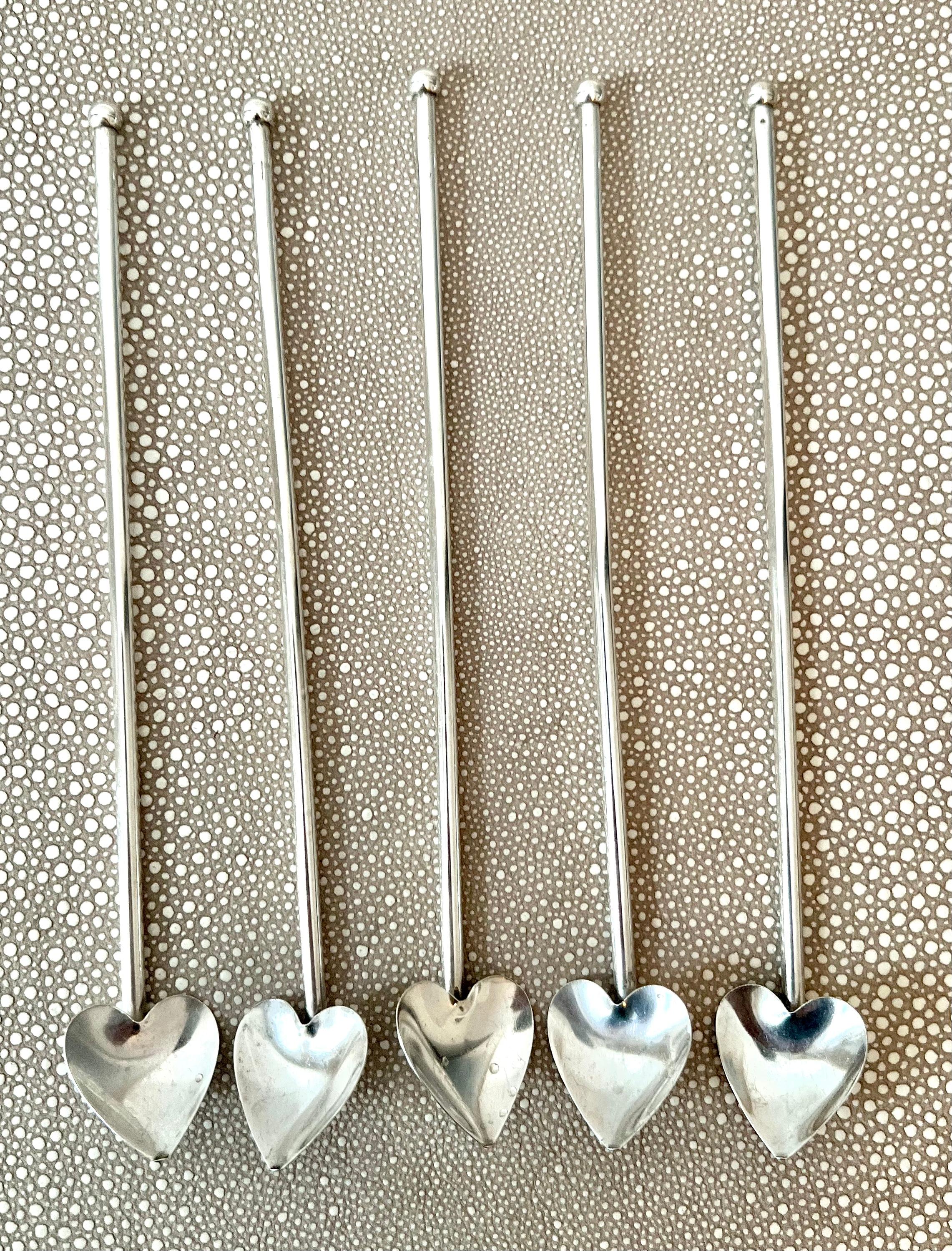 20th Century 5 French Sterling Tea Spoons with Heart Shape For Sale