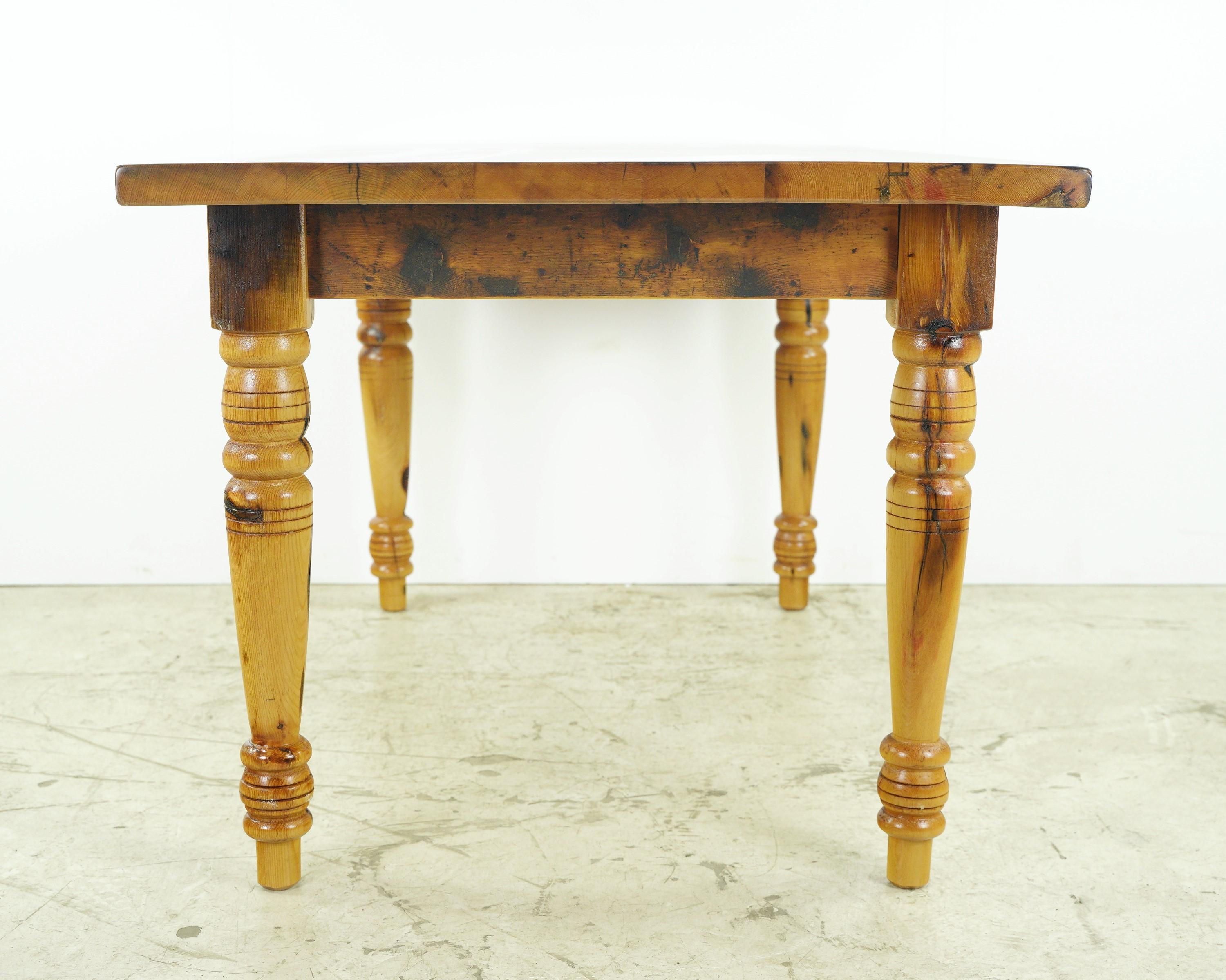 5 ft Reclaimed Pine Turned Leg Dining Farm Table For Sale 1