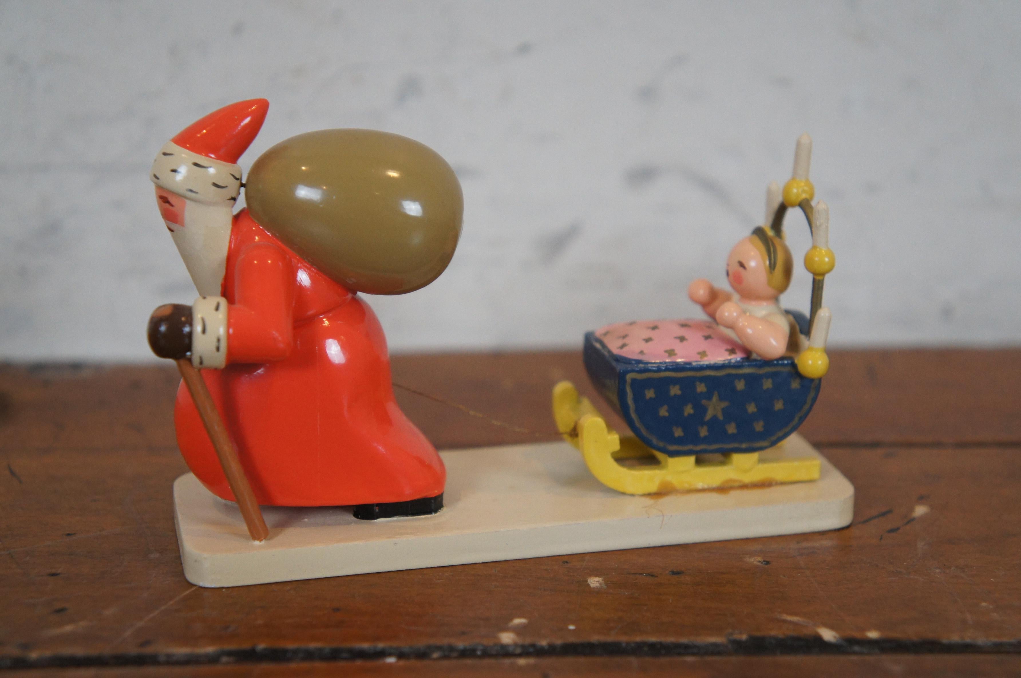 5 German Erzgebirge Wendt Kuhn Expertic Wooden Christmas Figurines Santa Angels In Good Condition In Dayton, OH