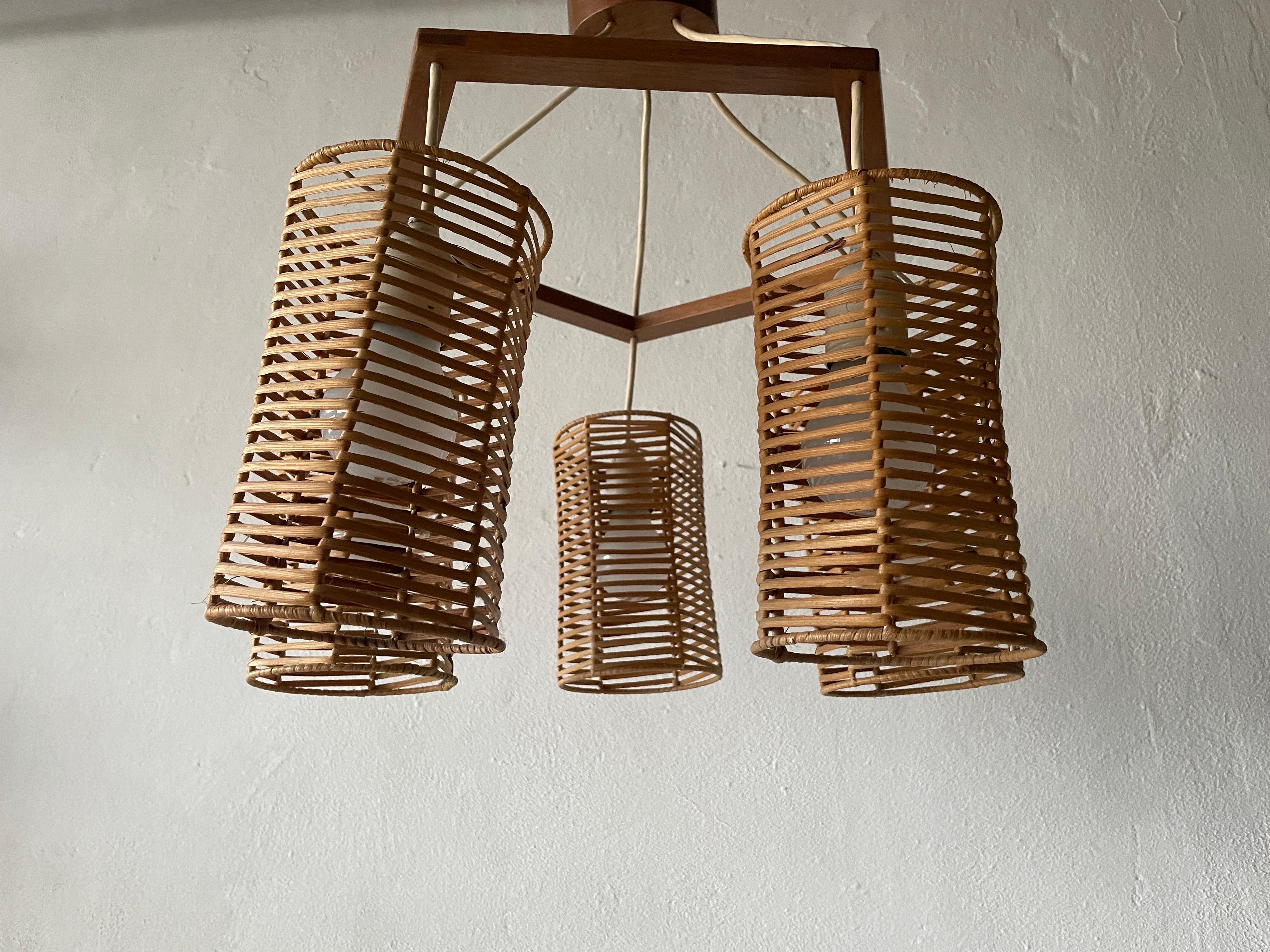 Mid-20th Century 5-head Wicker and Wood Pendant Lamp, 1960s, Germany For Sale
