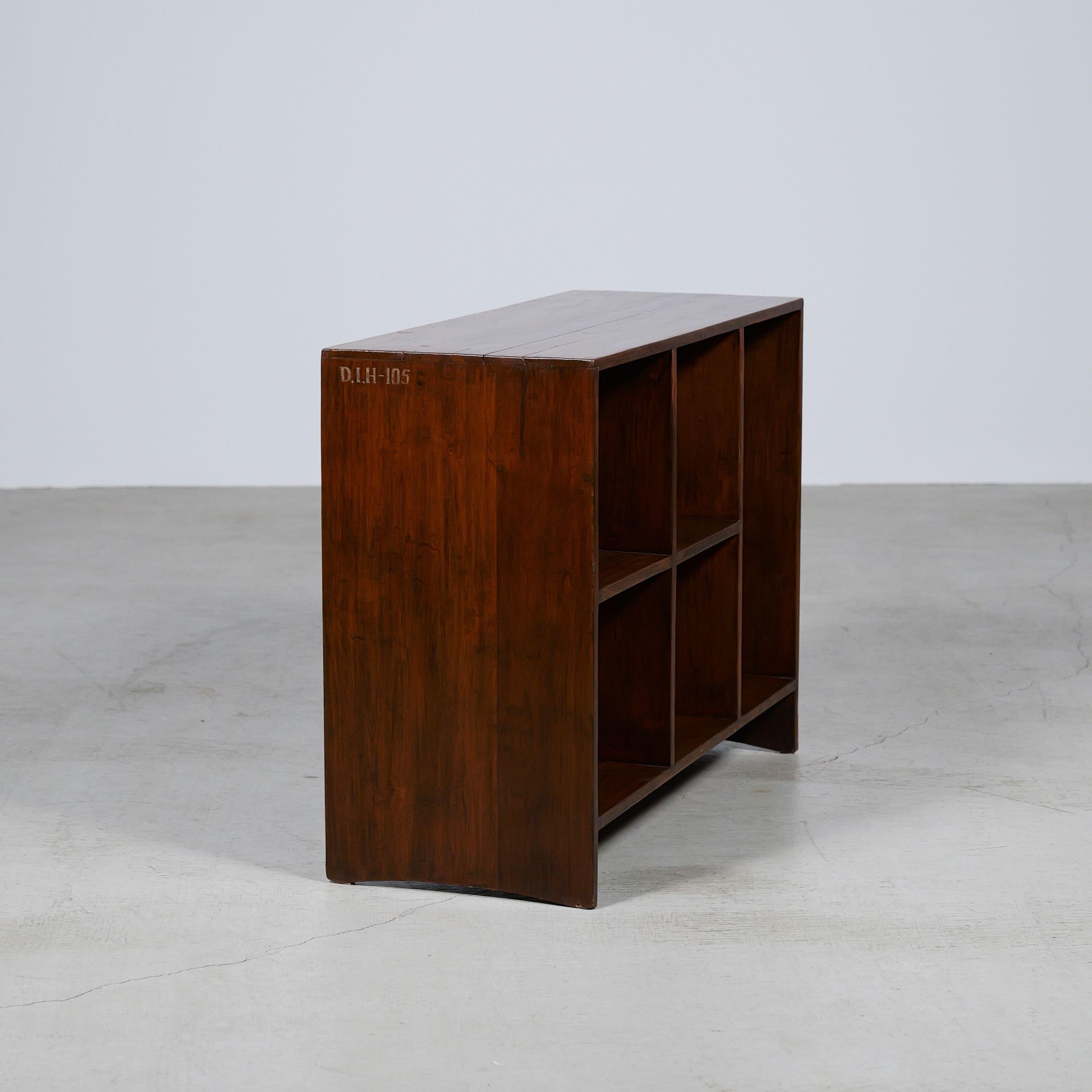 5-Hole File Rack by Pierre Jeanneret for Chandigarh, India, Circa 1957-58 In Good Condition For Sale In Tokyo, JP