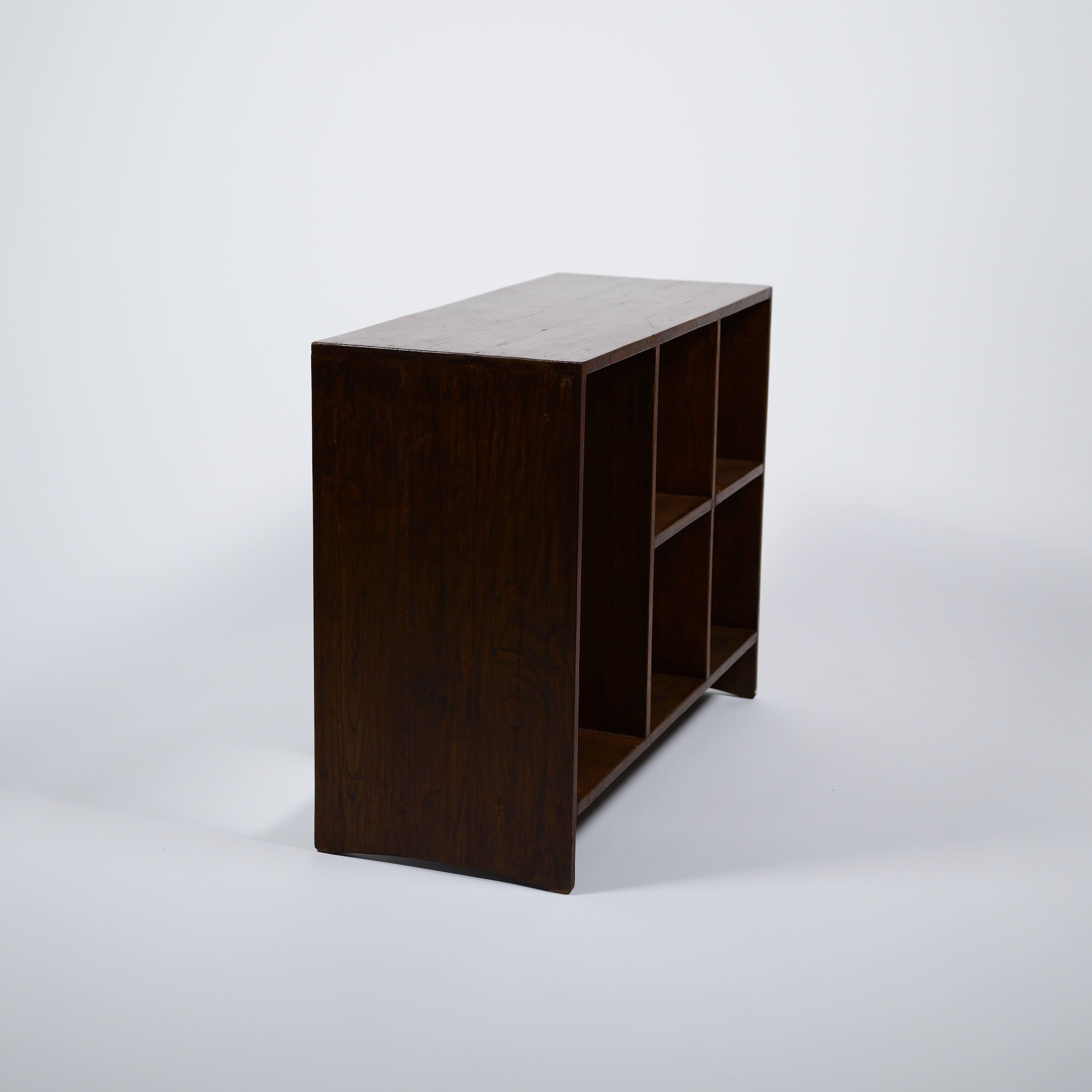 5-Hole File Rack by Pierre Jeanneret for Chandigarh, India, Circa 1957-58 In Good Condition For Sale In Tokyo, JP