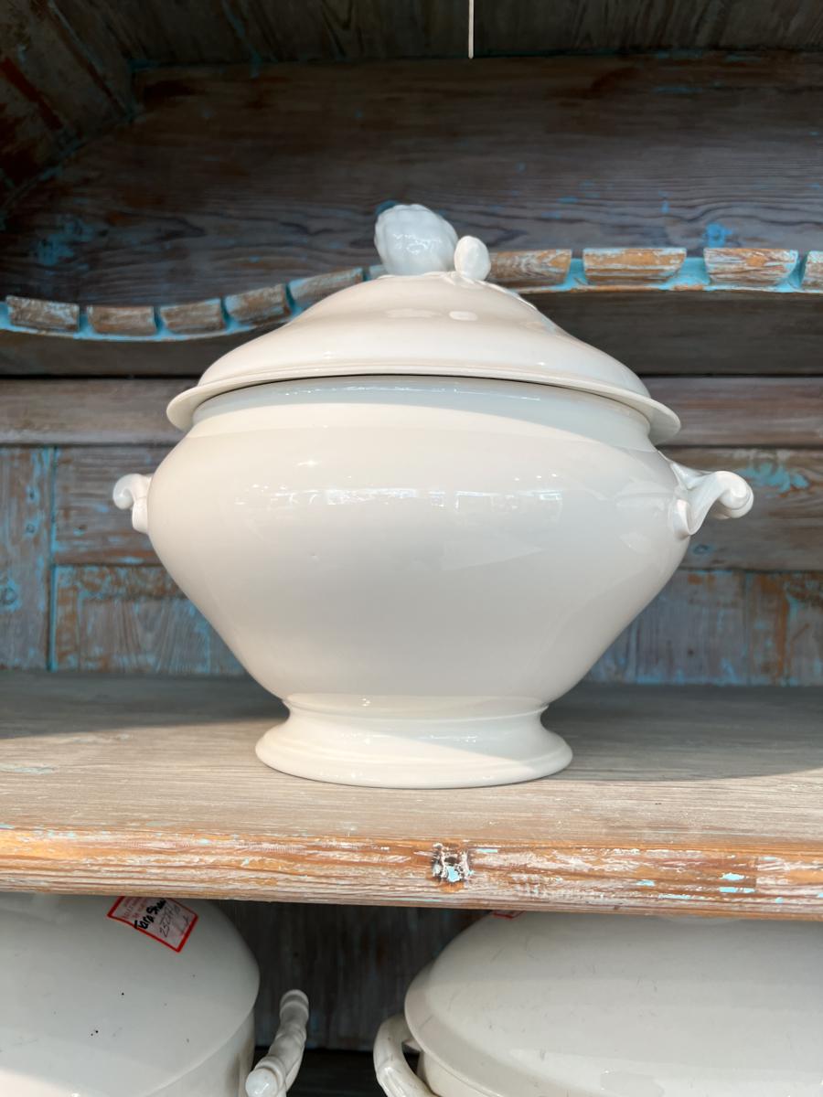 5 soupières en pierre de fer avec couvercles en vente 7