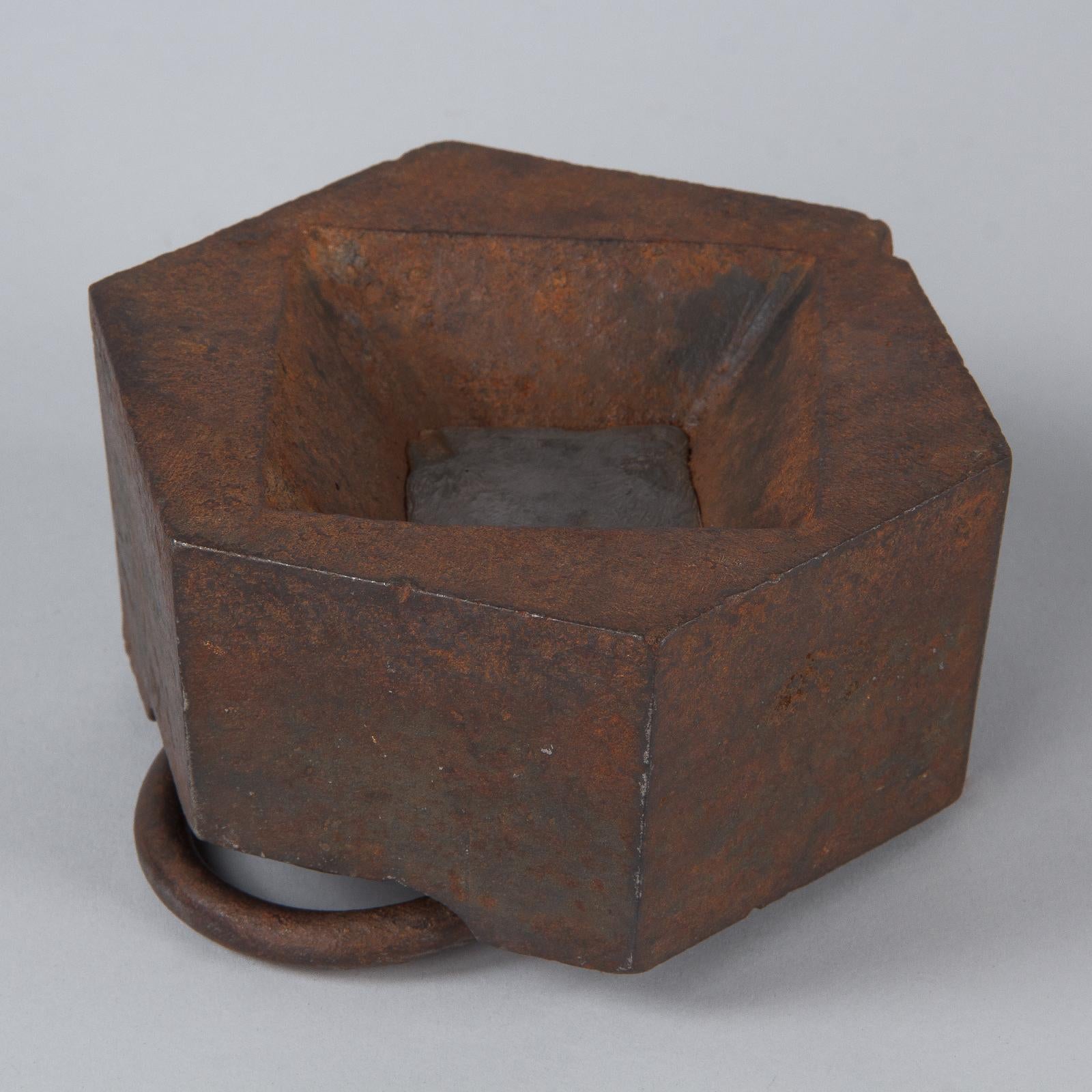 5 Kilogram Iron Scale Weight, France, Early 1900s 4