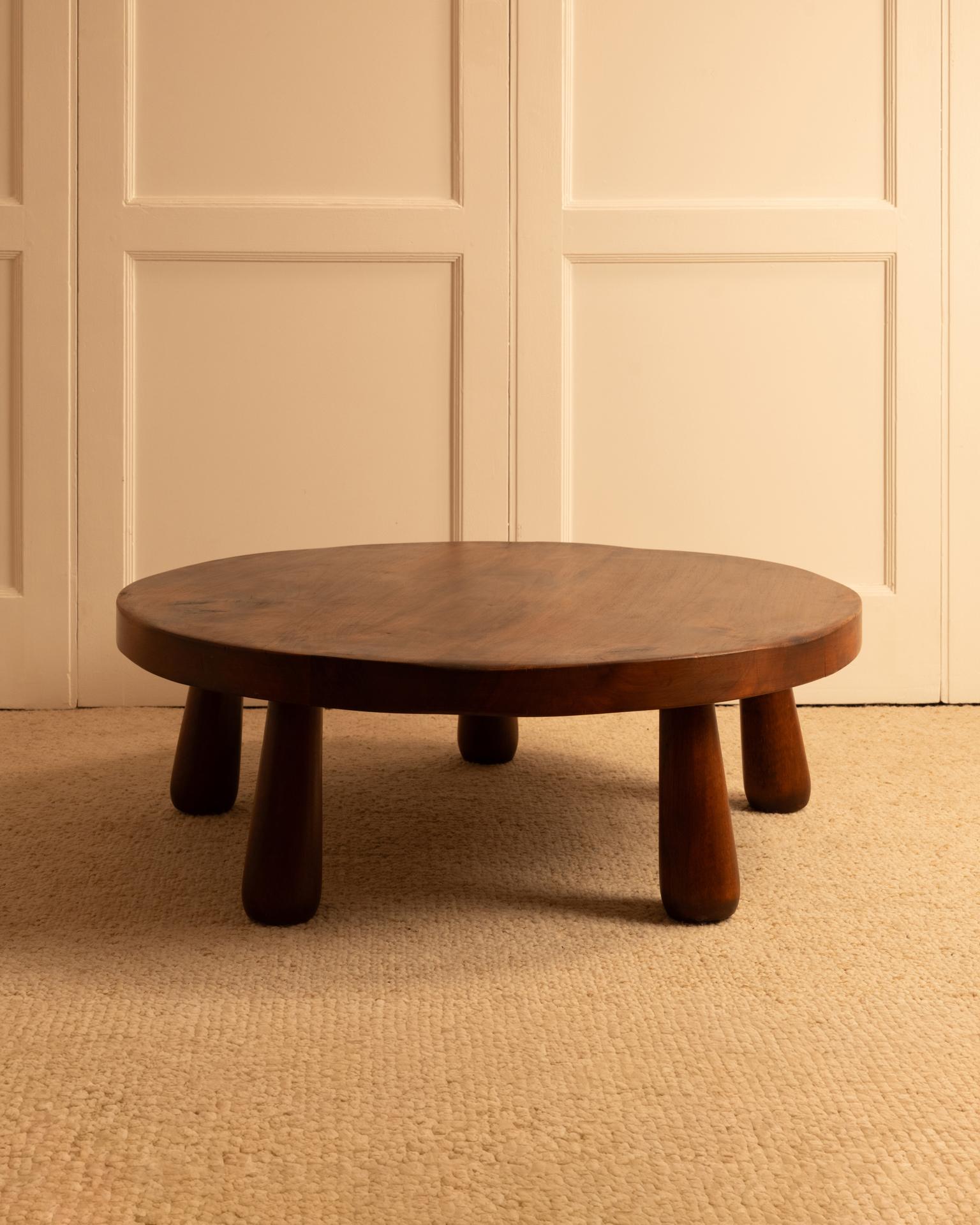 French Provincial 5-legged table - France 1970s For Sale