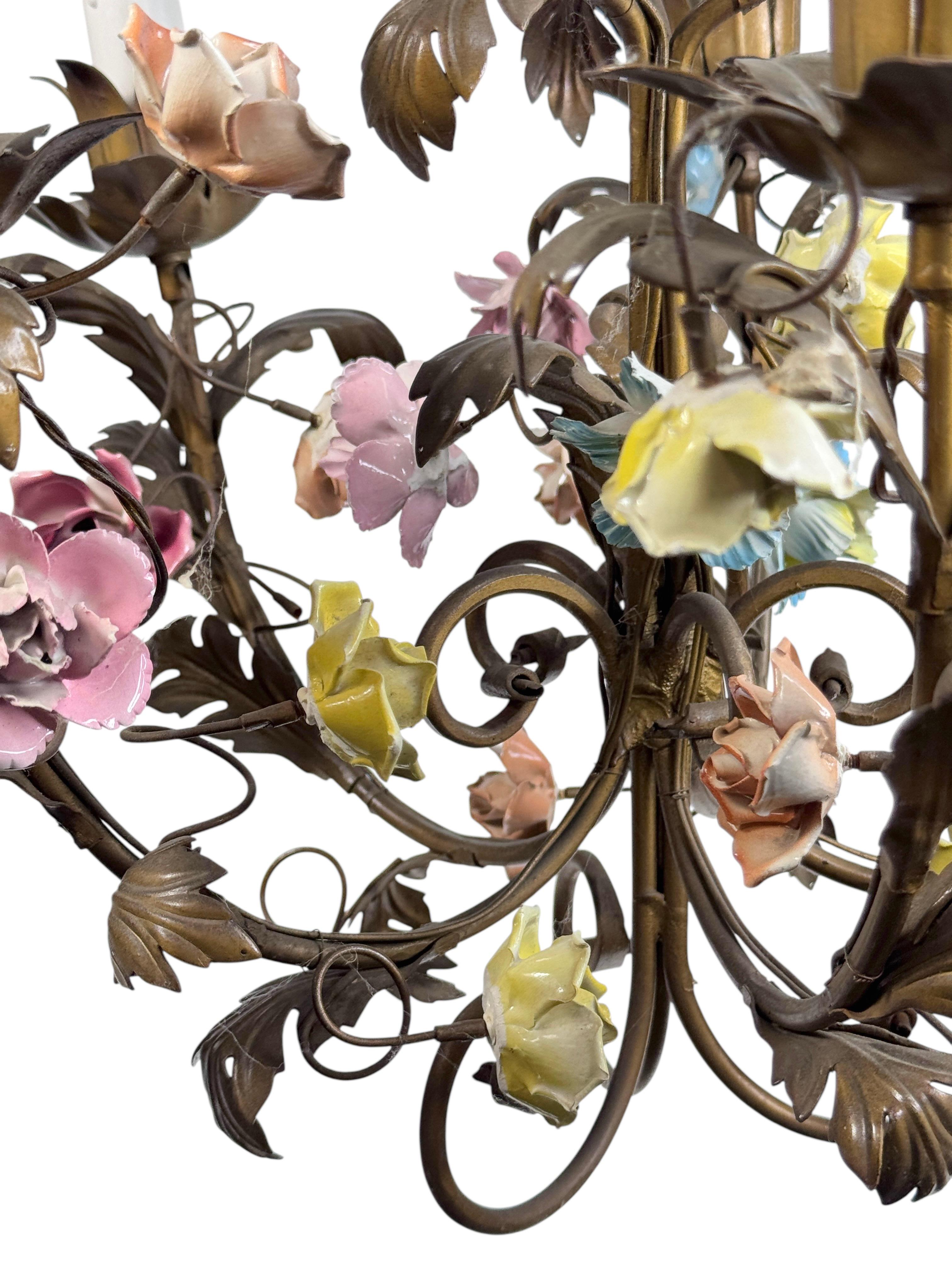 5 Light Italian Gilt, Ceramic Rose Flower Tole Chandelier Hollywood Regency 1940 For Sale 6