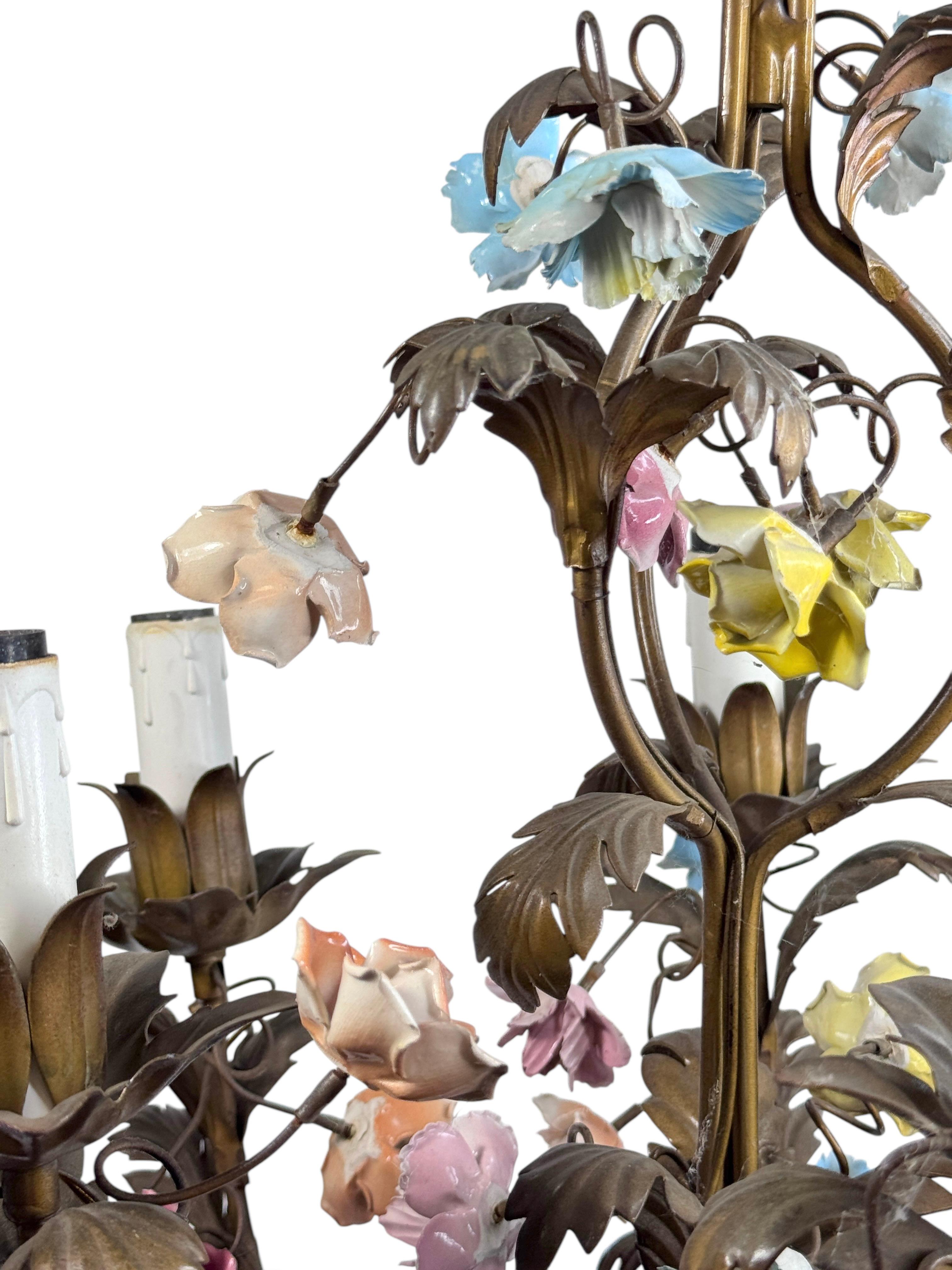 5 Light Italian Gilt, Ceramic Rose Flower Tole Chandelier Hollywood Regency 1940 For Sale 2