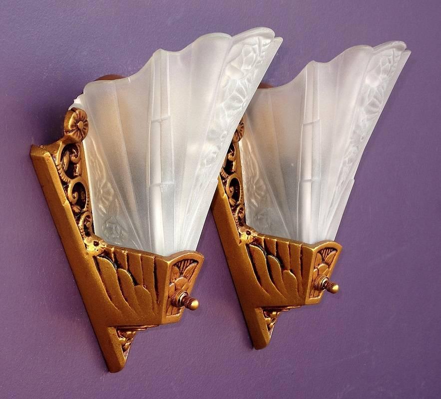 American 5 Lightolier Art Deco Bungalow Wall Sconces with Vintage Slip Shades For Sale
