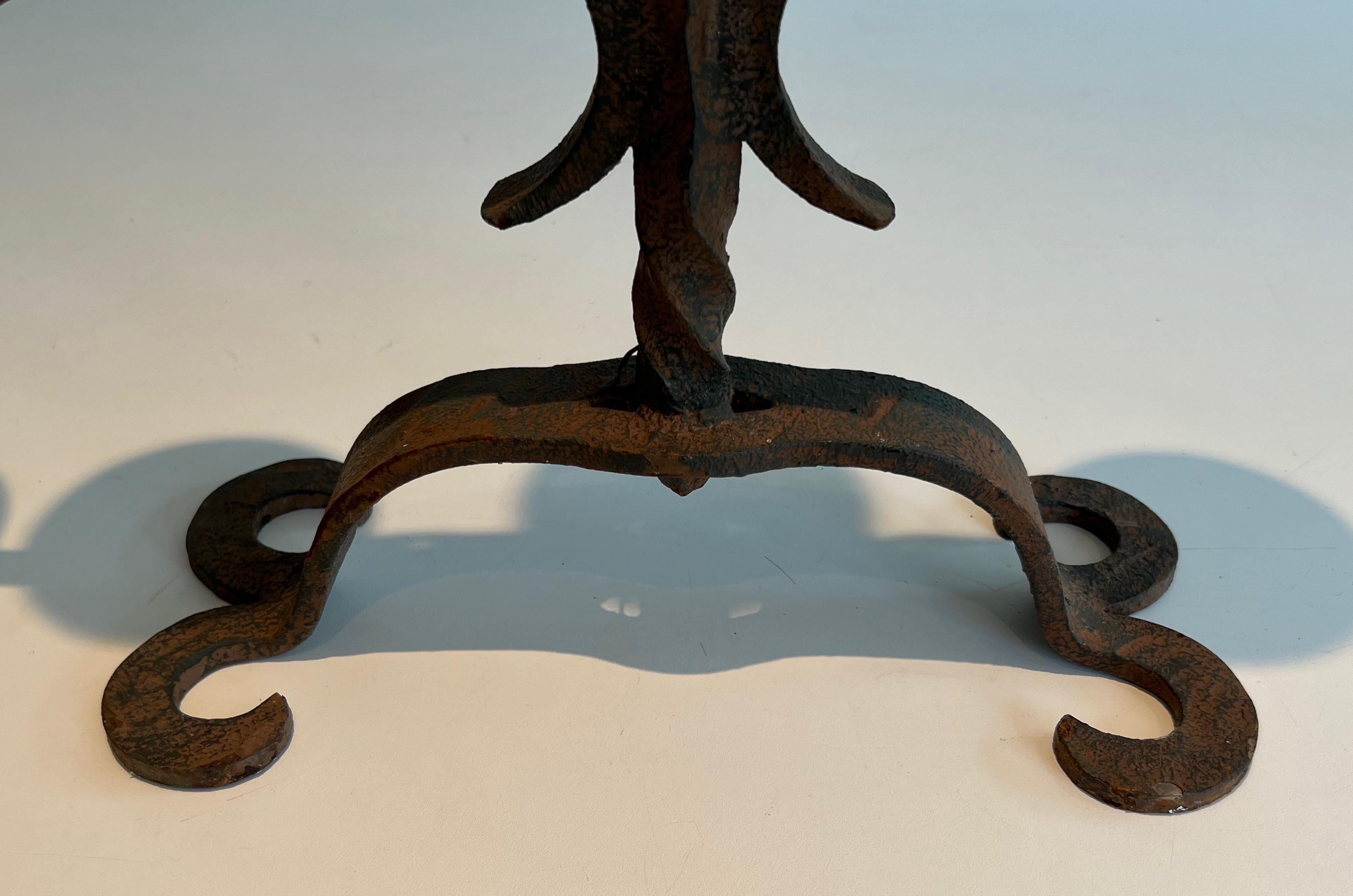 Chandelier en fer forgé à 5 lumières en vente 2