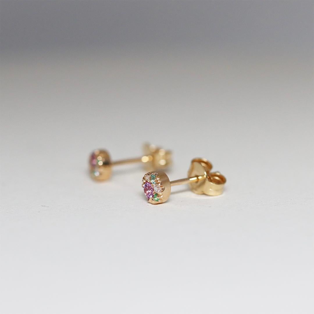 Taille brillant 5 mm Saphir violet Diamant Paraiba Tourmaline Boucles d'oreilles Emeraude en vente