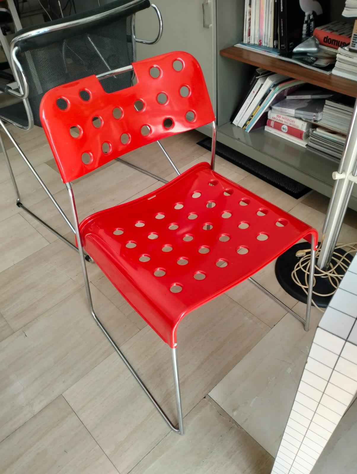 5 Omkstak Red Chairs by Redney Kinsman for Bieffeplast, 1960s In Good Condition For Sale In Lucca, IT