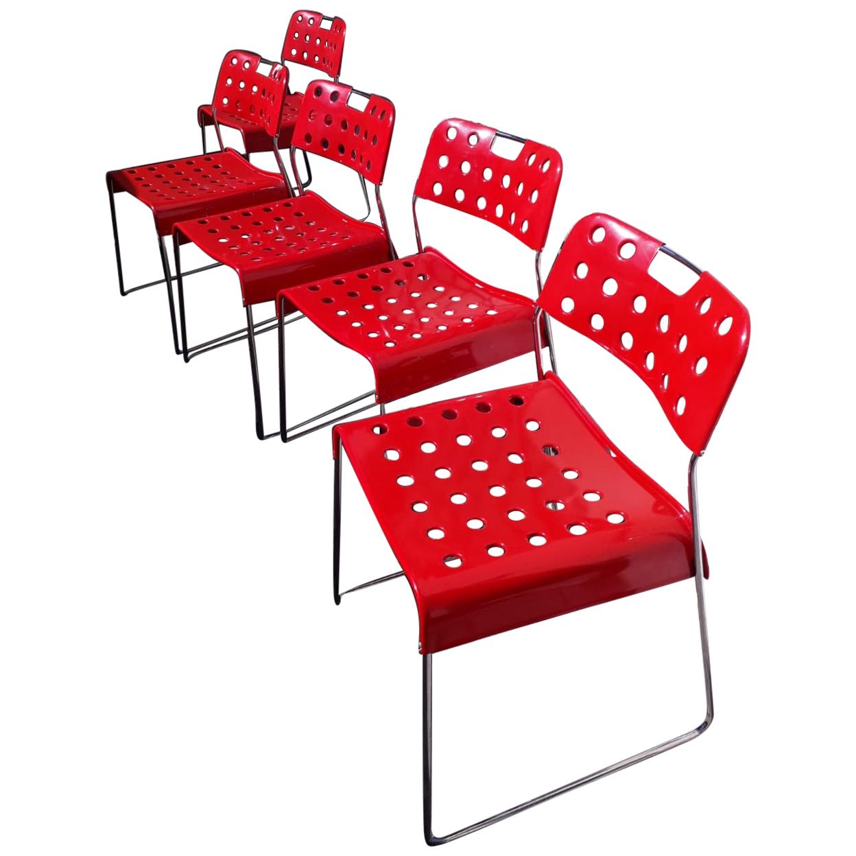 5 chaises rouges Omkstak de Redney Kinsman pour Bieffeplast, années 1960