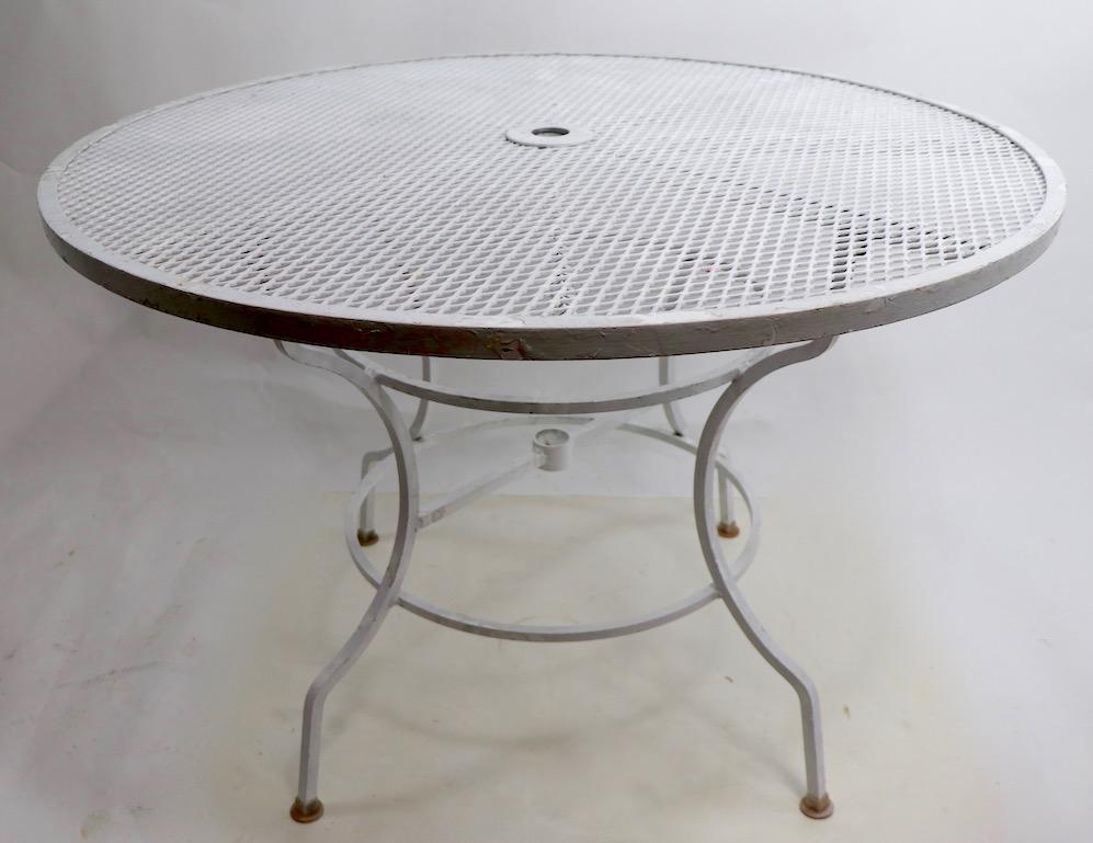 5 pièces Ensemble de salle à manger de patio en aluminium moulé et acier de style néoclassique Hollywood Regency en vente 4