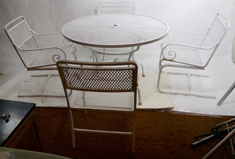 5 Pc. Neoclassic Hollywood Regency Patio Dining Set of Cast Aluminum