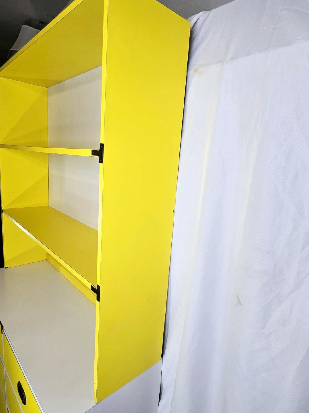 Ensemble de campagne 5 pièces 1960 jaune Campaigner par Morris of California en vente 8