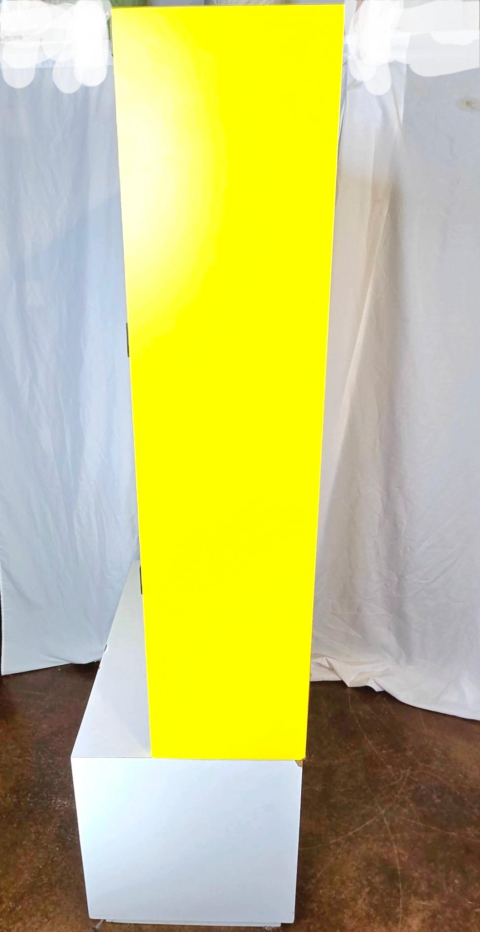 Campagne Ensemble de campagne 5 pièces 1960 jaune Campaigner par Morris of California en vente