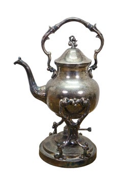 Servizio da tè antico in 5 pezzi placcato argento della Birmingham Silver Co., con bollitore ribaltabile, zuccheriera e lattiera