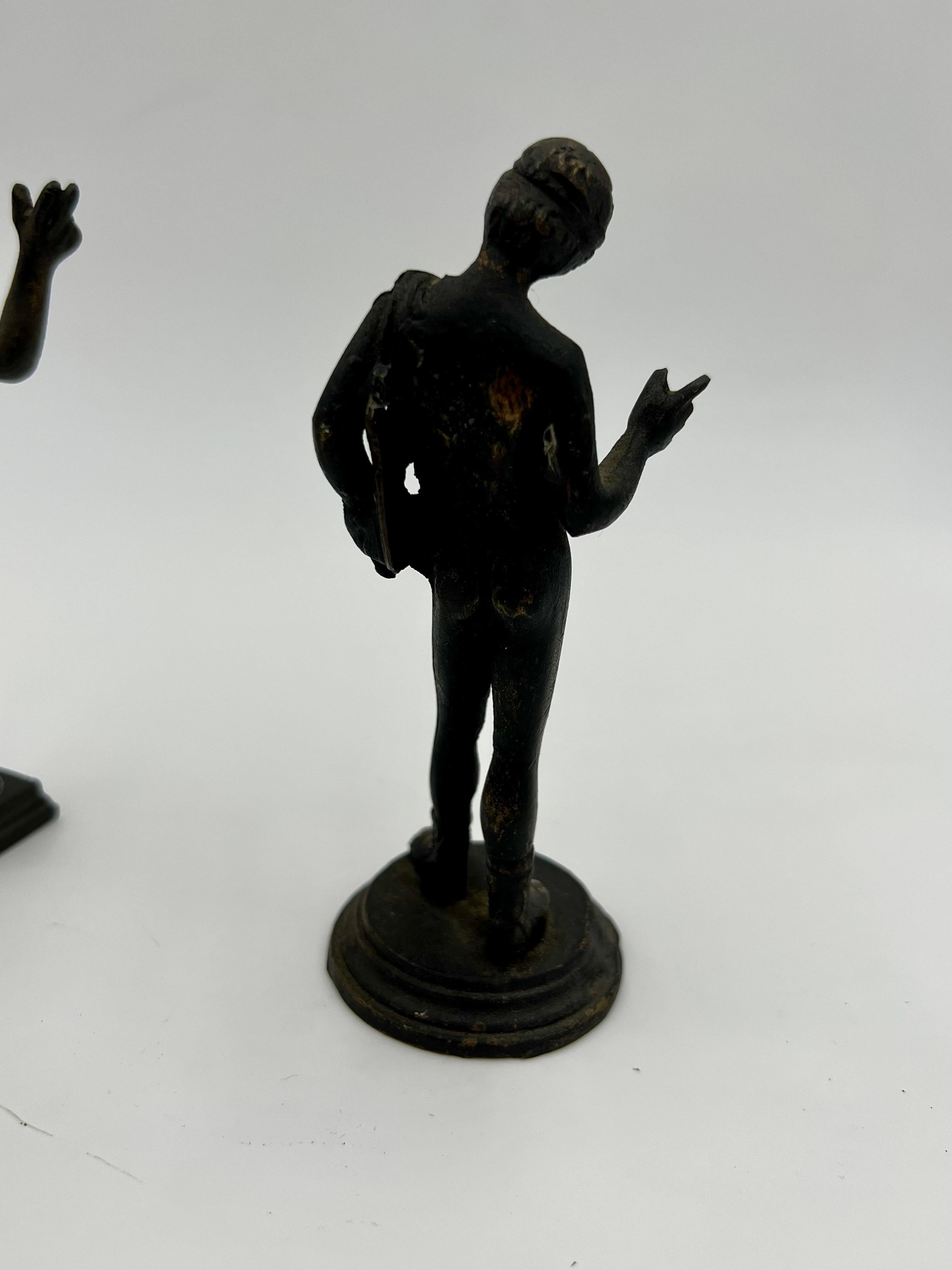5 pièces de figurines anciennes italiennes Grand Tour en bronze, dont Vénus, Eros et bien d'autres ! en vente 8