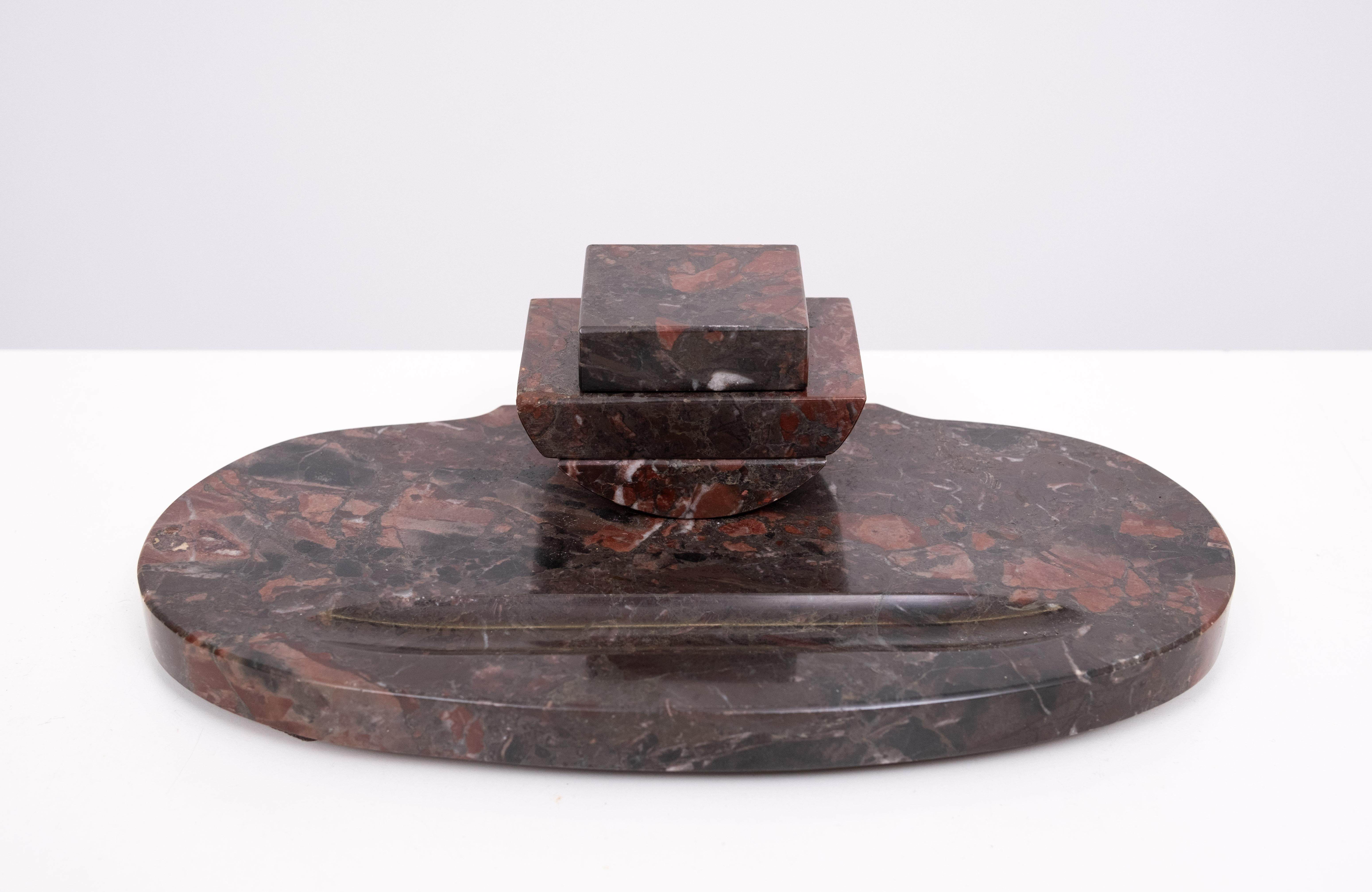 5teiliges Art-Déco-Schreibtisch-Set aus Griotte-Marmor  1930s im Zustand „Gut“ im Angebot in Den Haag, NL