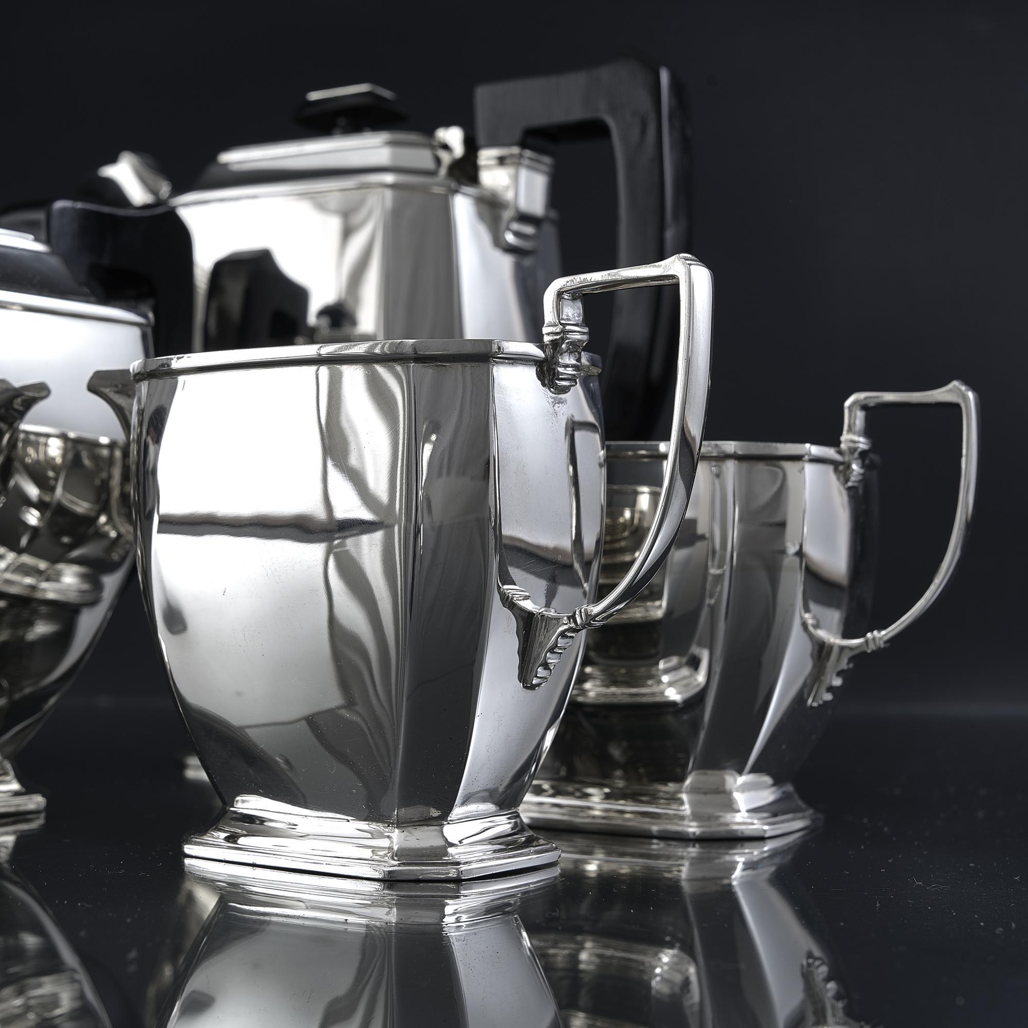 5-piece Art Deco style silver tea & coffee set In Distressed Condition In London, GB