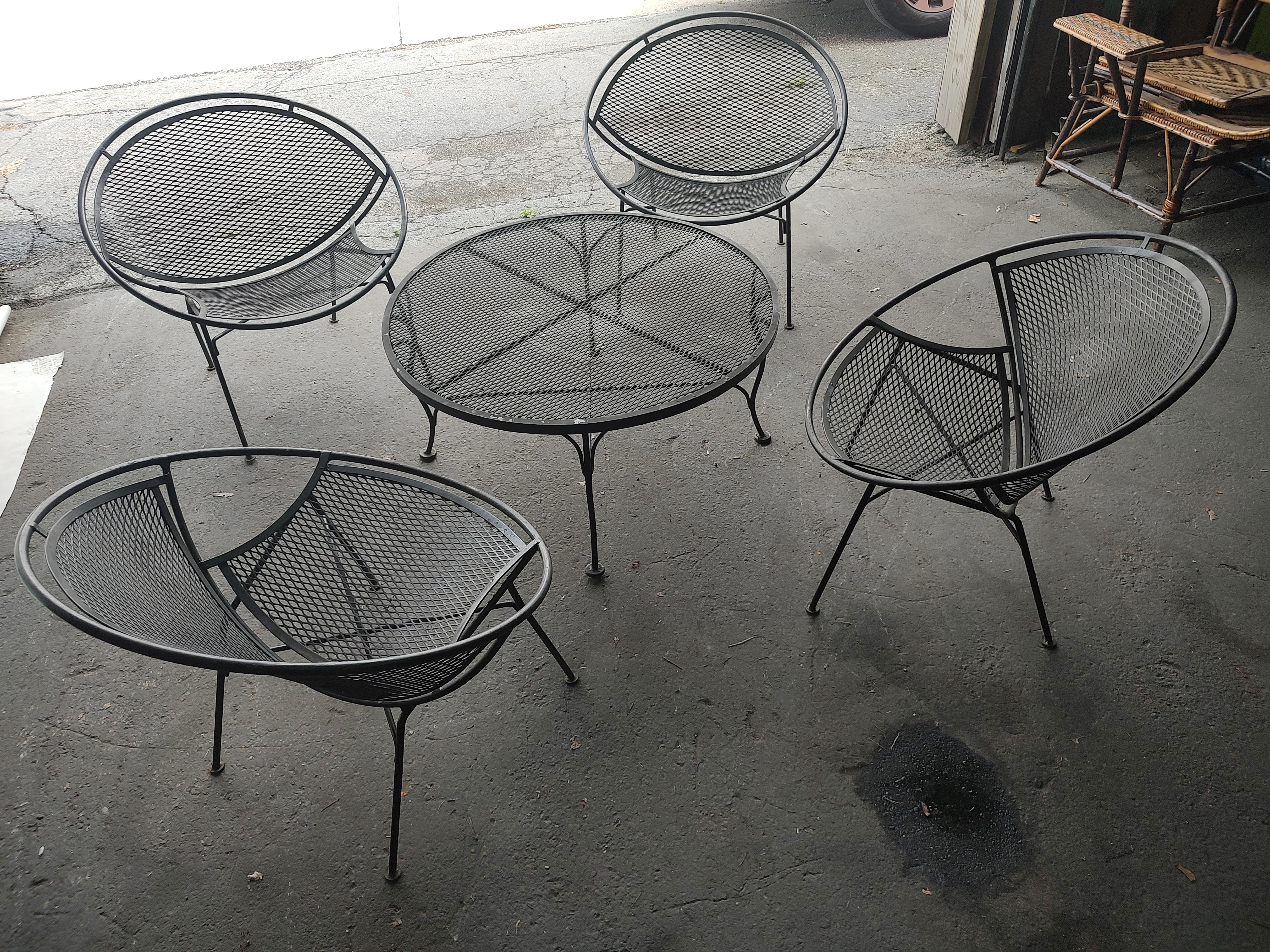 Iron 5 Piece Set Salterini by Maurizio Tempestini 4 Radar Lounge Chairs & Table