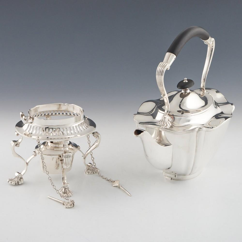 English 5 Piece Sterling Silver Tea and Coffee Set with Kettle Sheffield, 1912
