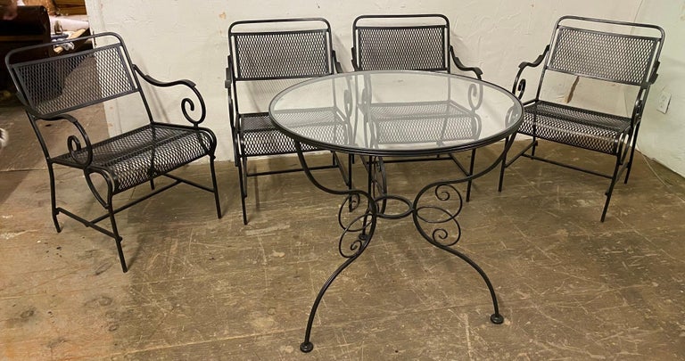 Mid-Century Modern 5 Piece Wrought Iron Patio Dining Set For Sale