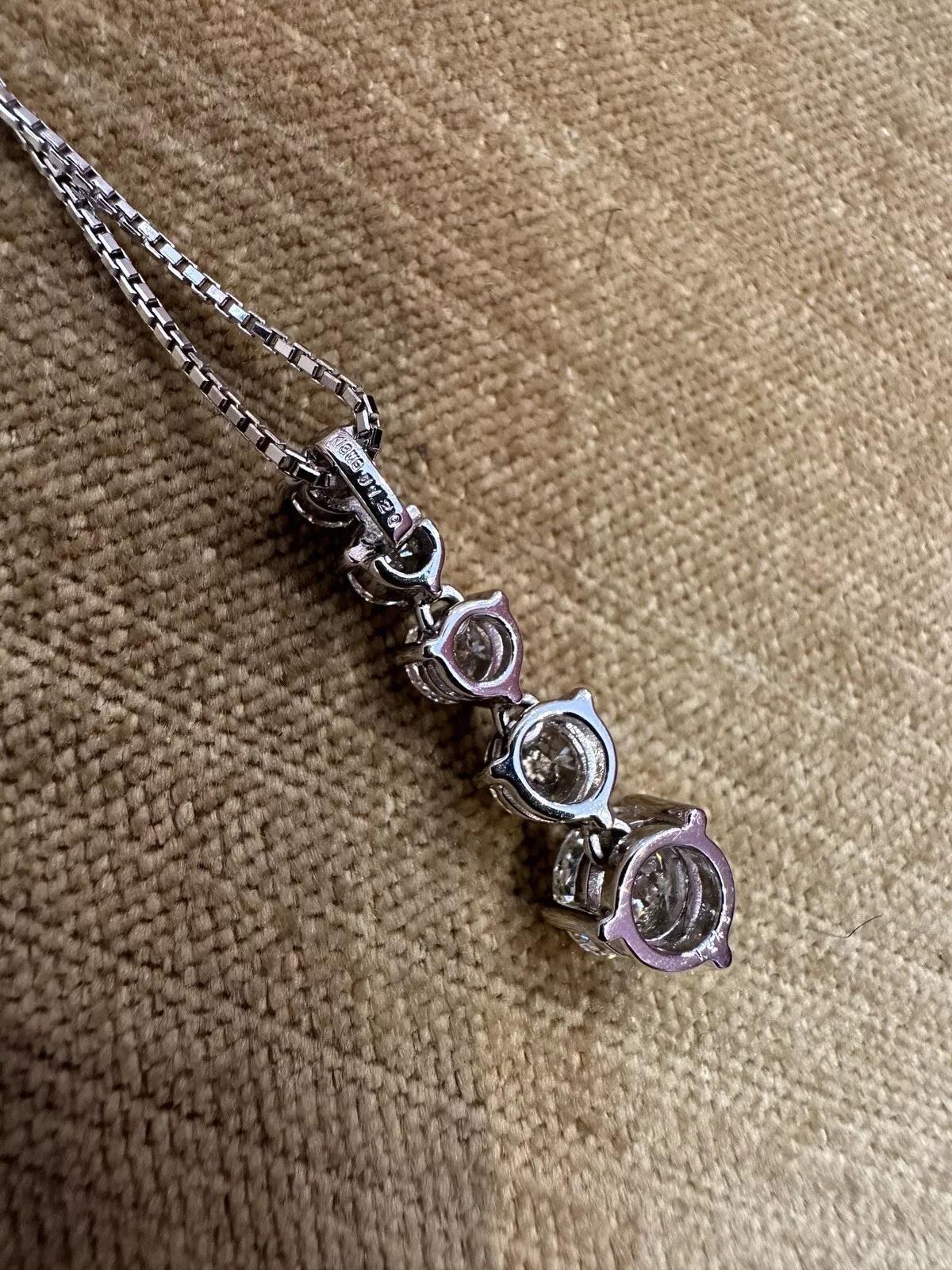 5 Round Diamond Journey Pendant Necklace 2.44 carat total weight 18k White Gold In Excellent Condition In La Jolla, CA