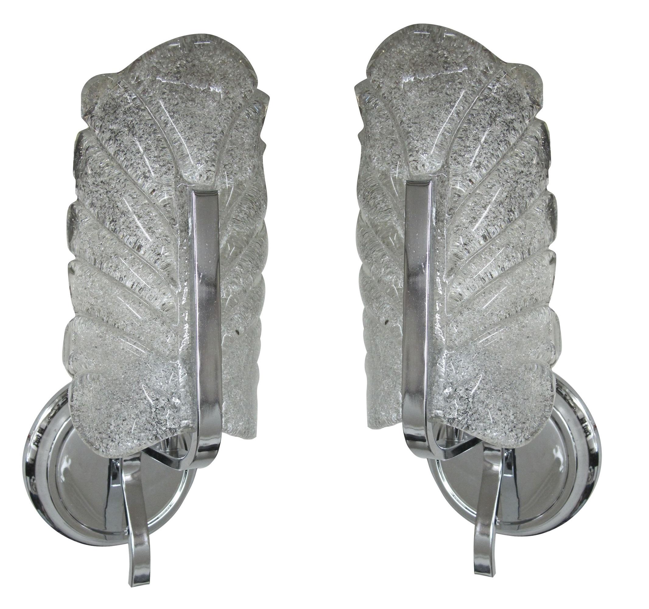 French 5 Sconces in Murano and Chrome, Style: Art Deco, 1940, Italian For Sale