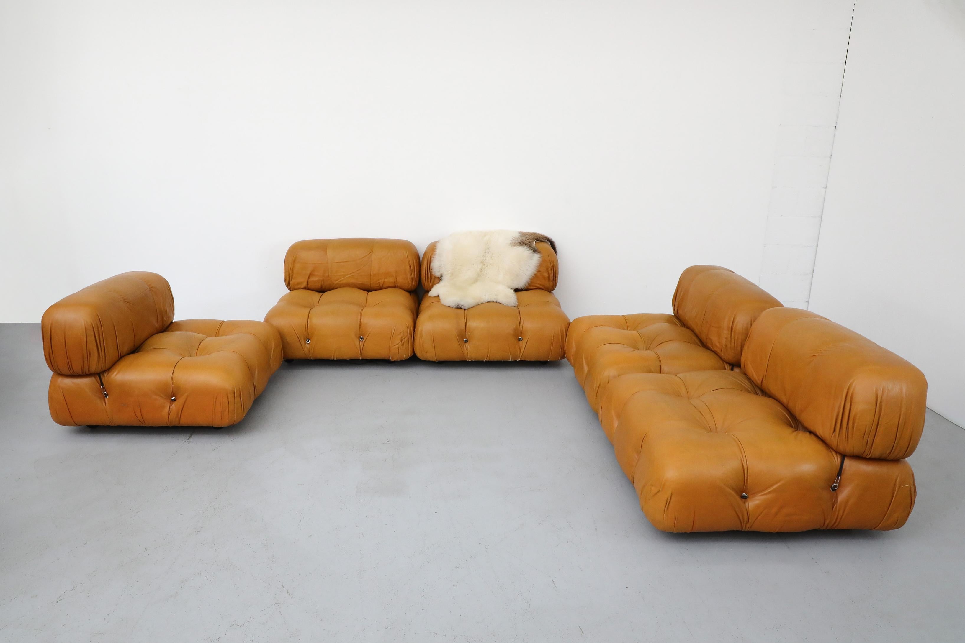 Mid-Century Modern Canapé 5 sections 'Camaleonda' par Mario Bellini pour B&B Italia en cuir caramel en vente