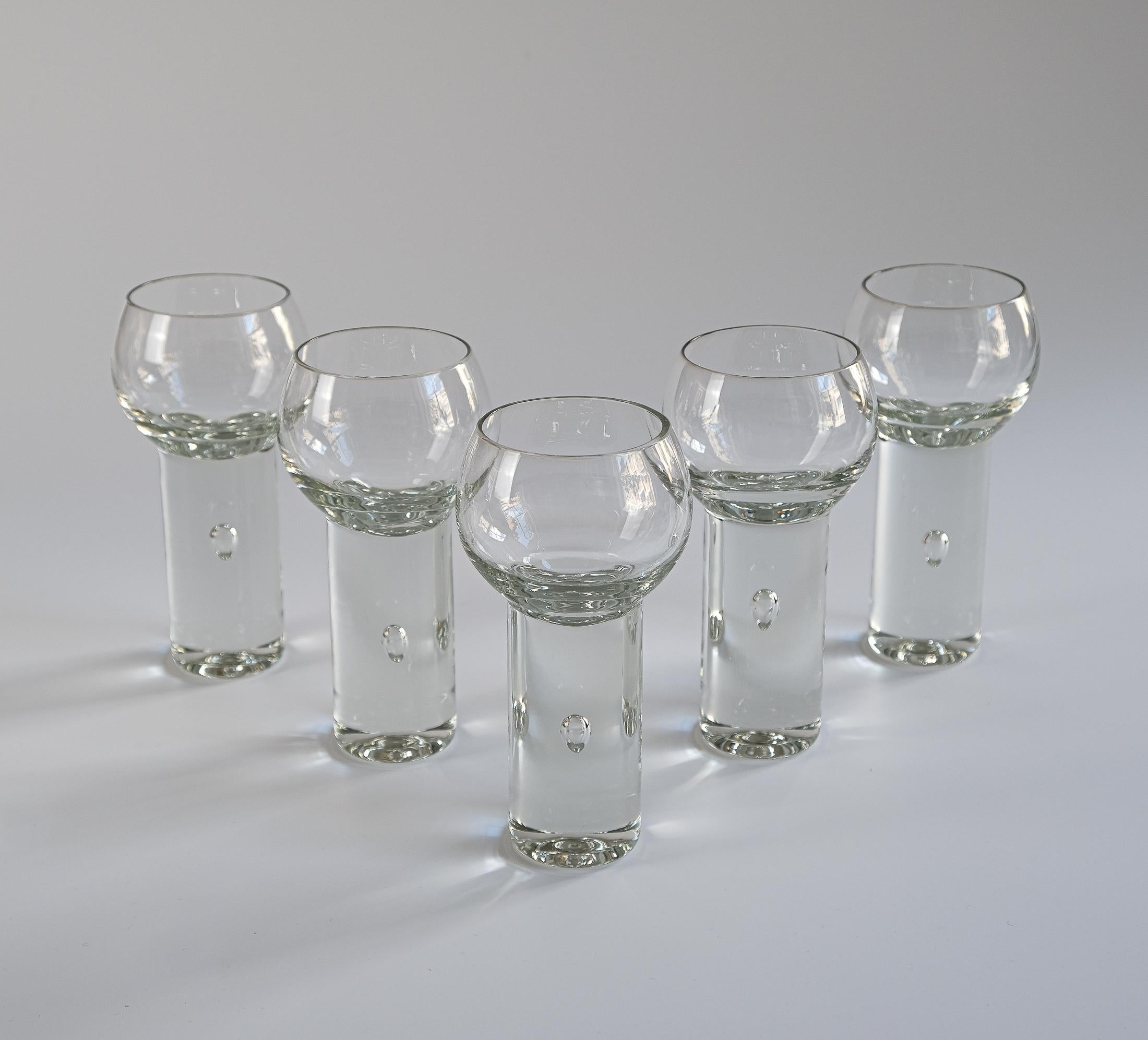 Mid-Century Modern 5 verres à vin en cristal toscan du milieu du siècle dessinés par Sergio Asti, Italie, C.C. en vente