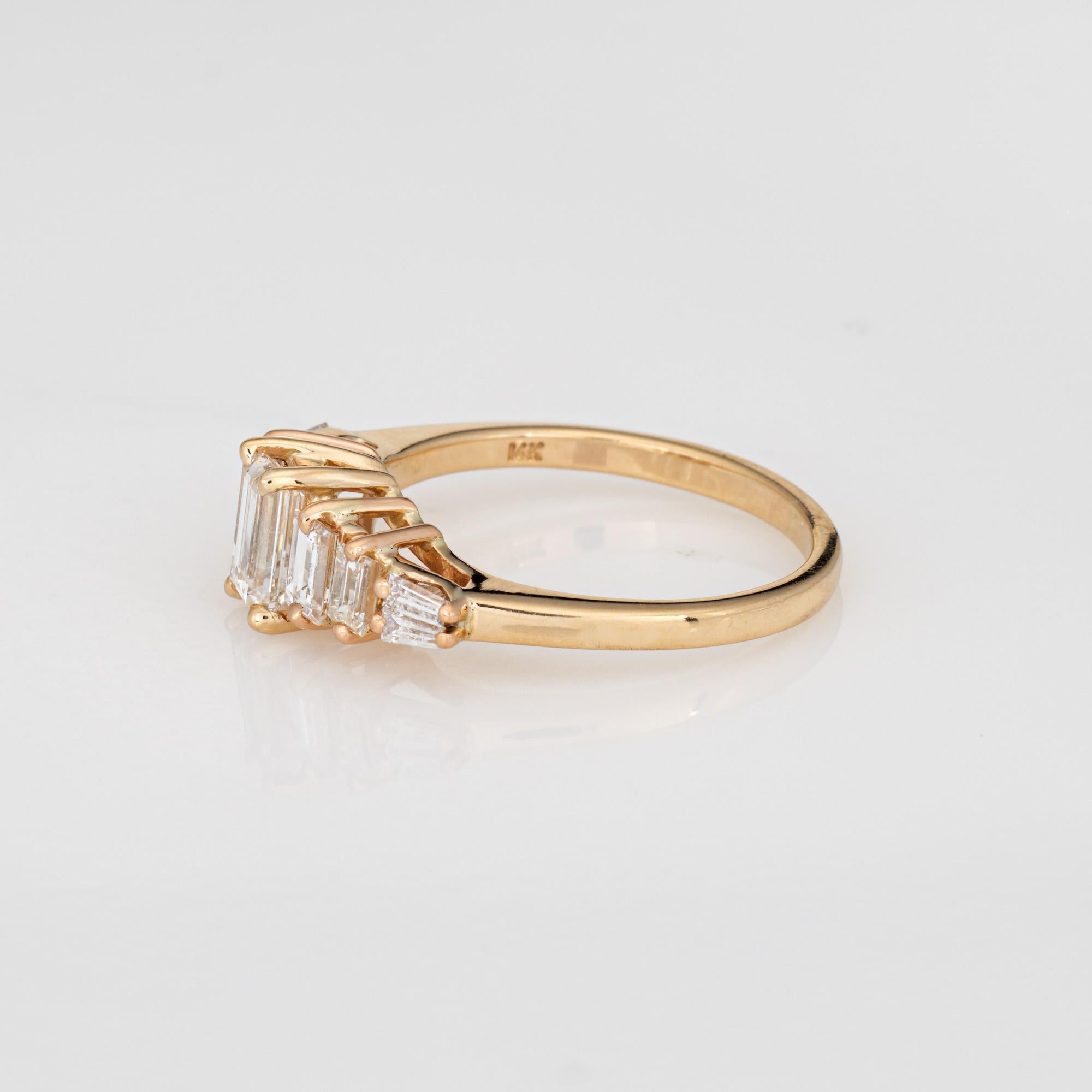 Taglio baguette Anello con 5 pietre e 1,40 carati di diamanti per l'anniversario, vintage, in oro giallo 14k Sz 7 in vendita