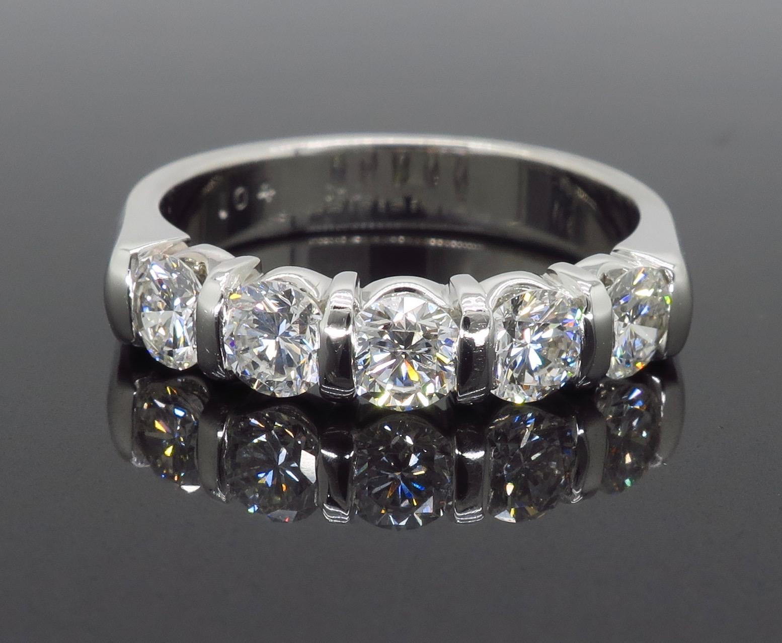 5 stone diamond anniversary band
