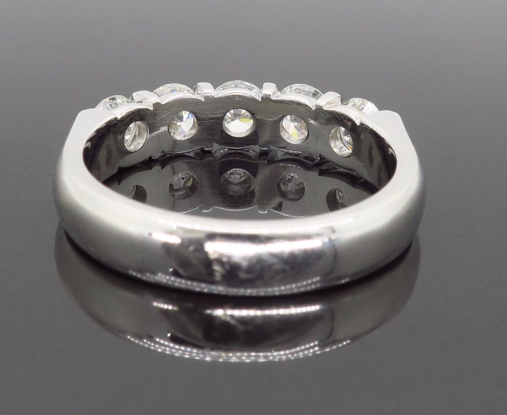 Round Cut 5-Stone Diamond Anniversary Band