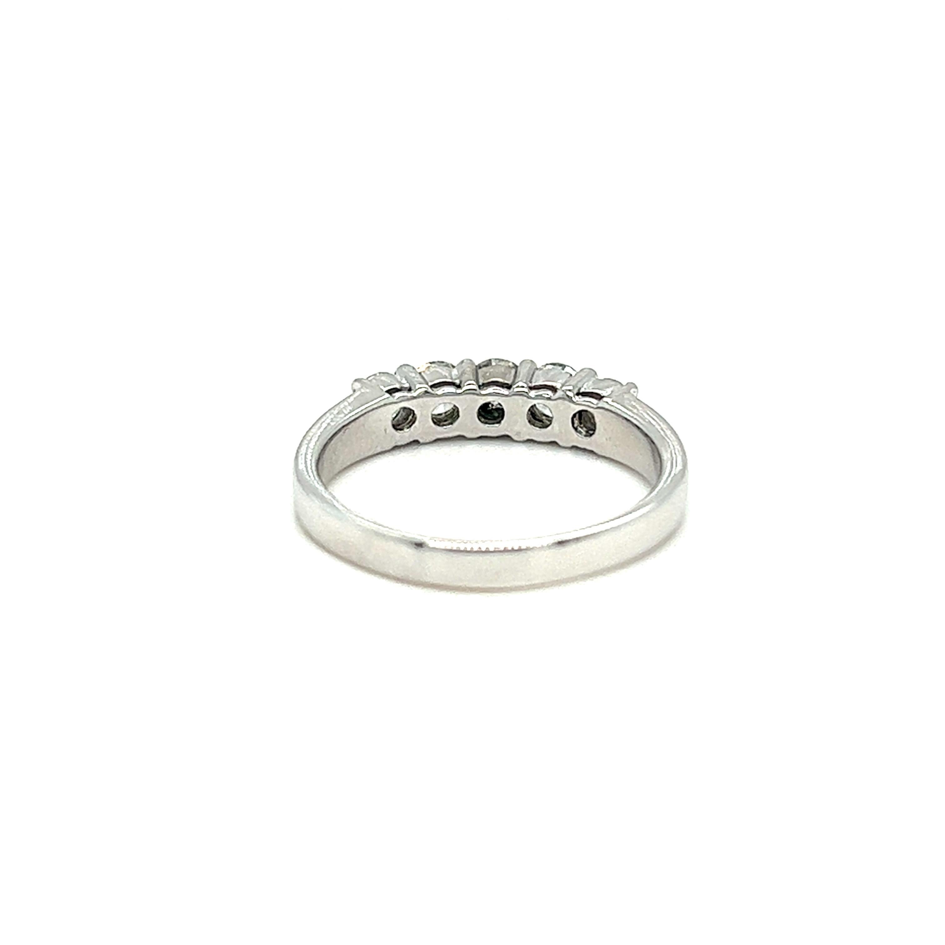 Round Cut 5 Stone Diamond Band Ring 18K White Gold For Sale