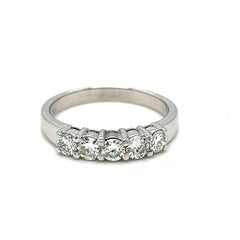 Bague  5 pierres en or blanc 18K