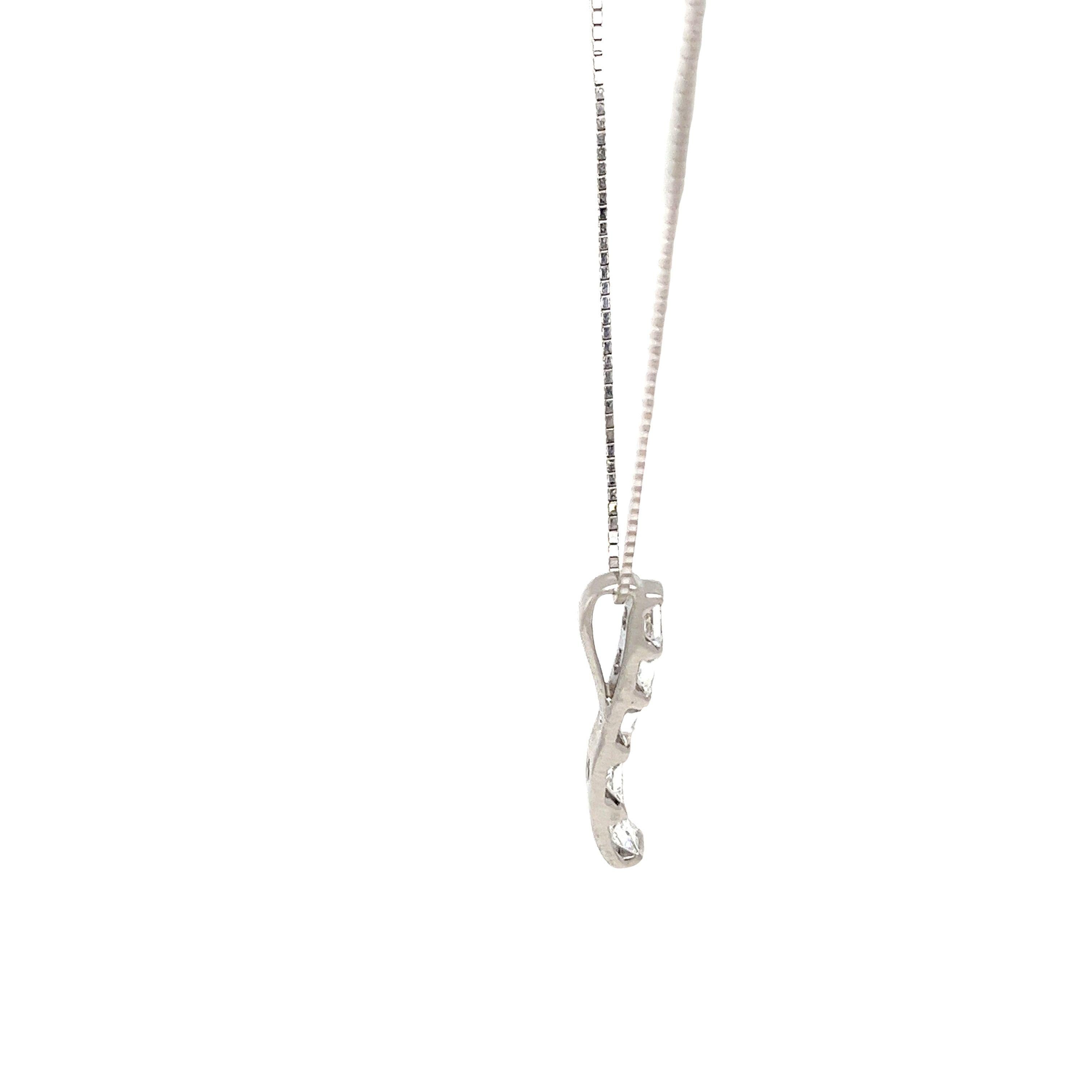 Ciondolo a goccia con 5 pietre di diamante in oro bianco 18 ct. in vendita 1