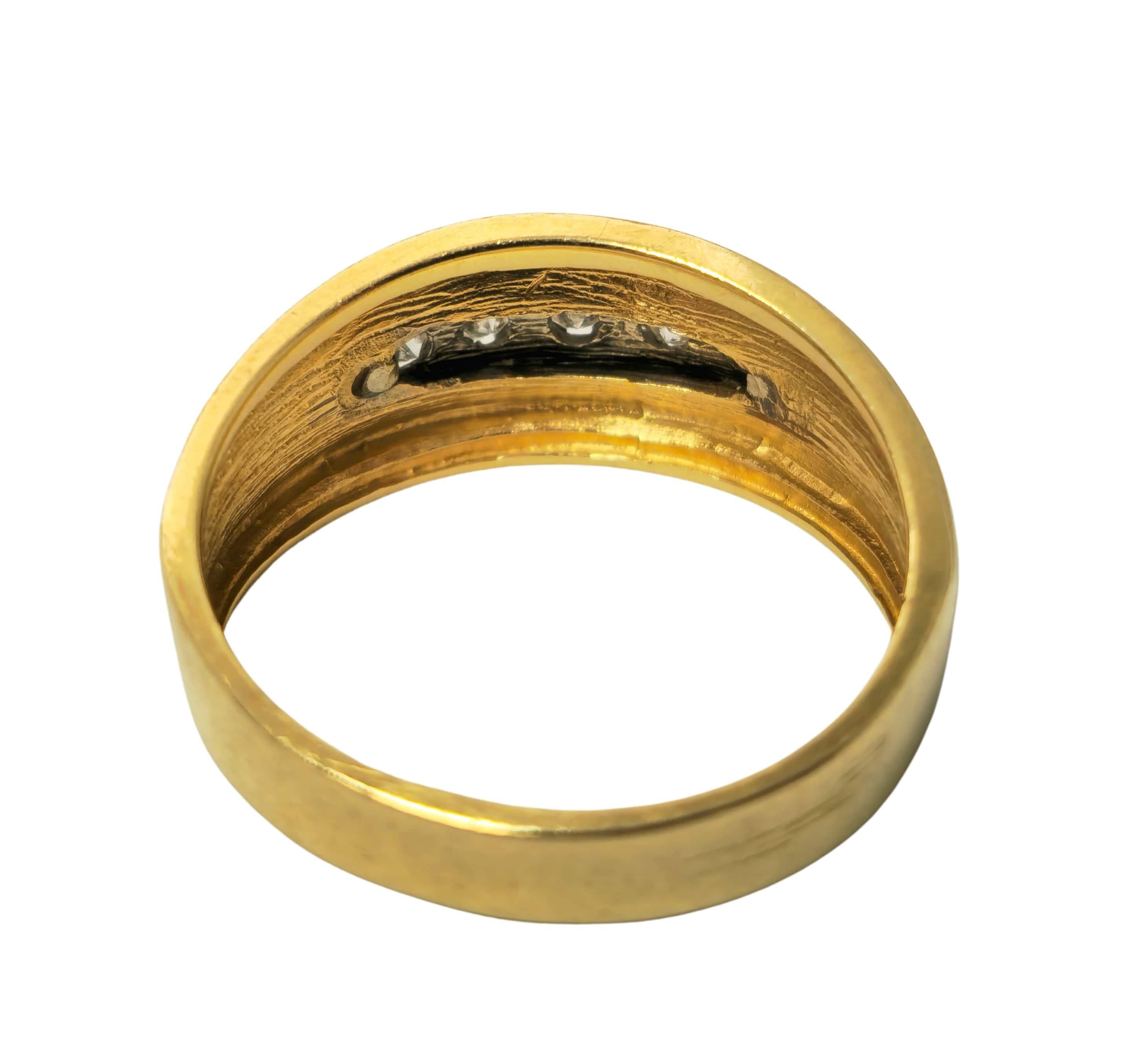 Retro 5 Stone Diamond Engagement Ring in 14k Yellow Gold For Sale