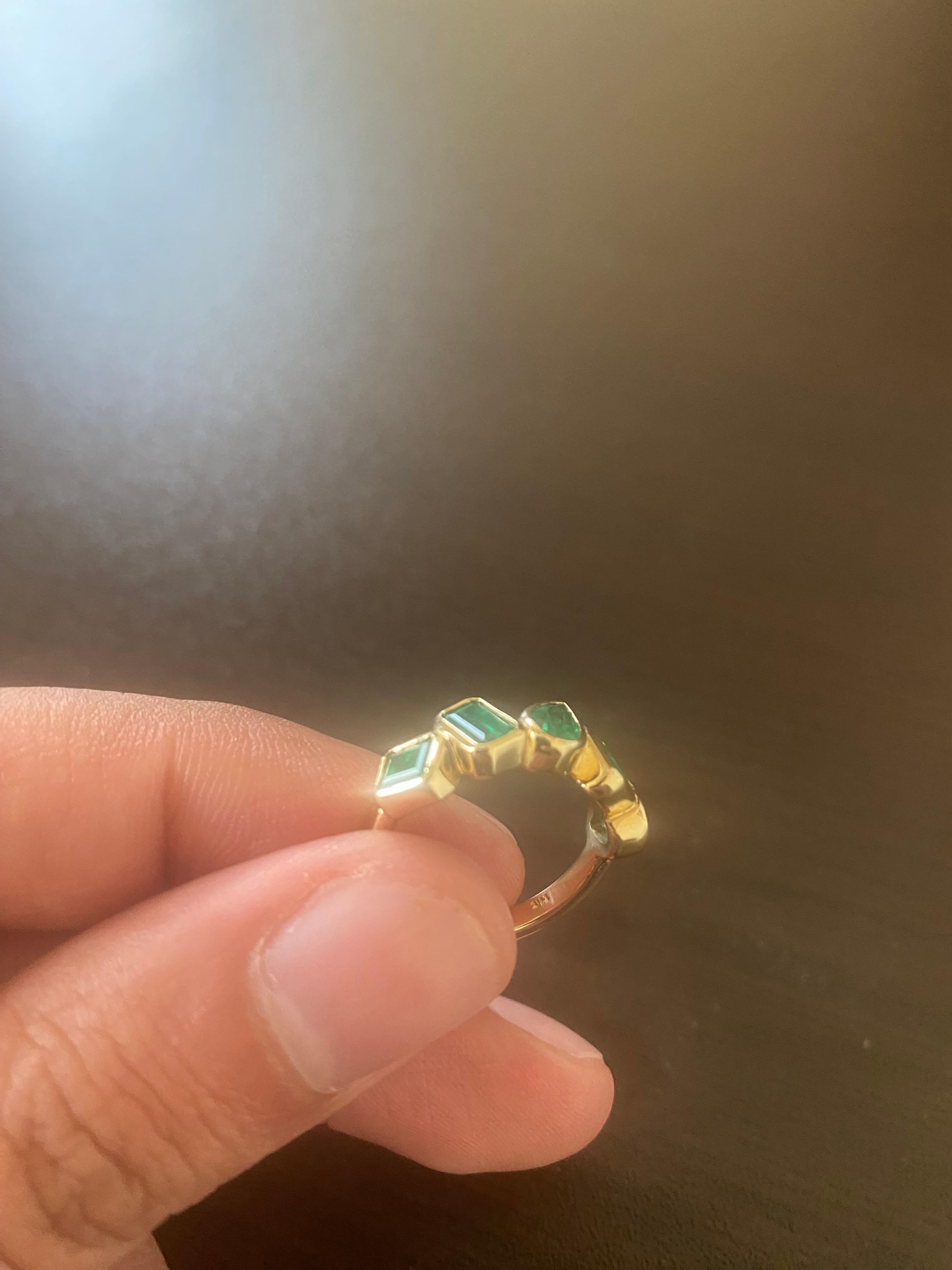 Modern 5 Stone Emerald Ring Yellow Gold For Sale